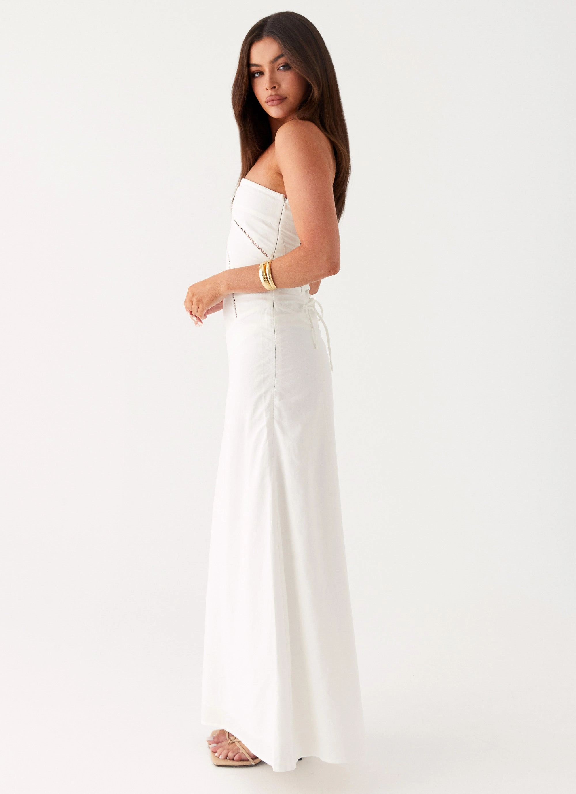 Cerisa Linen Maxi Dress - White Smart Vibe Basic Shape