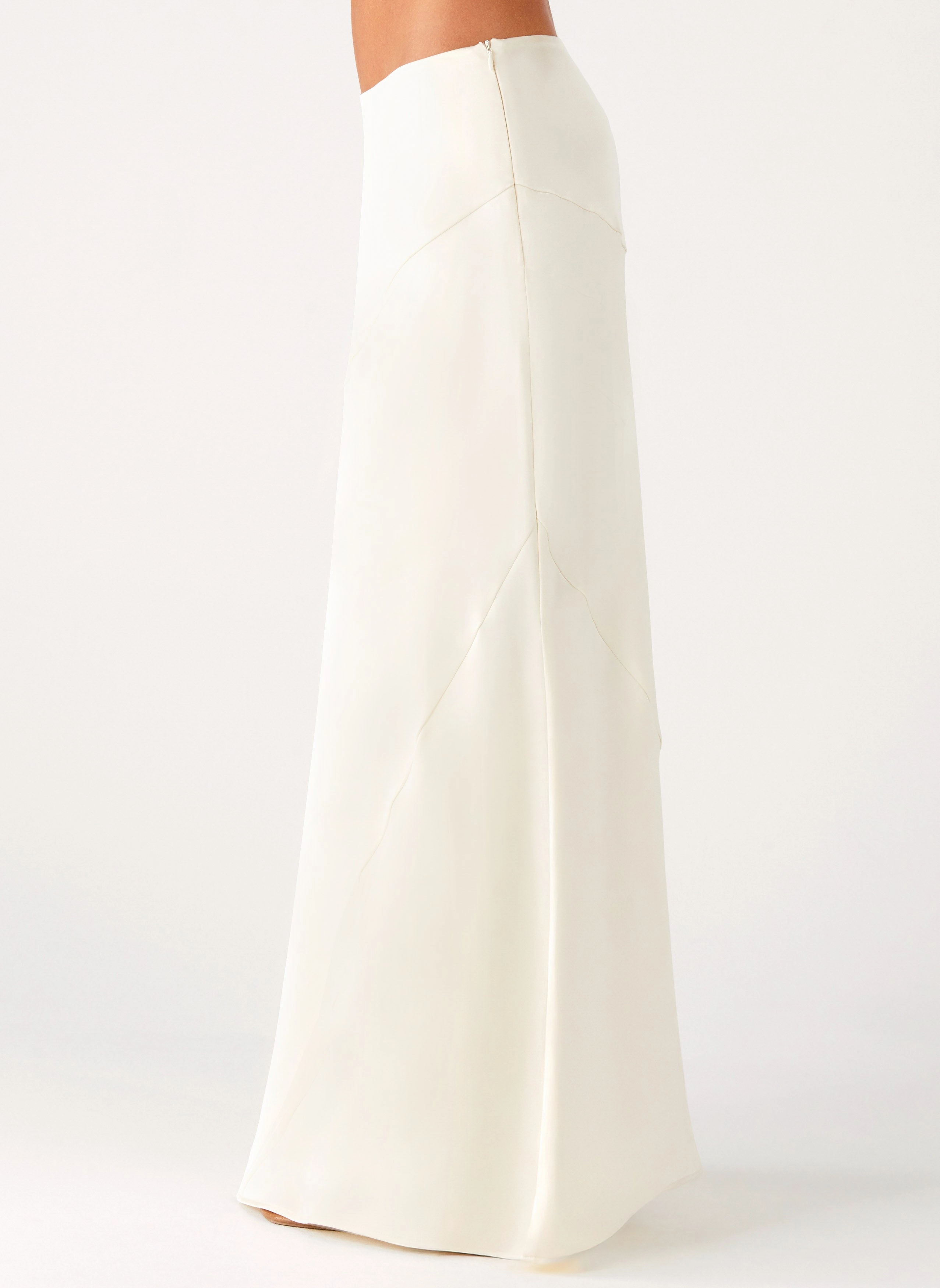 Non Restrictive Fit Chandra Maxi Skirt - Ivory
