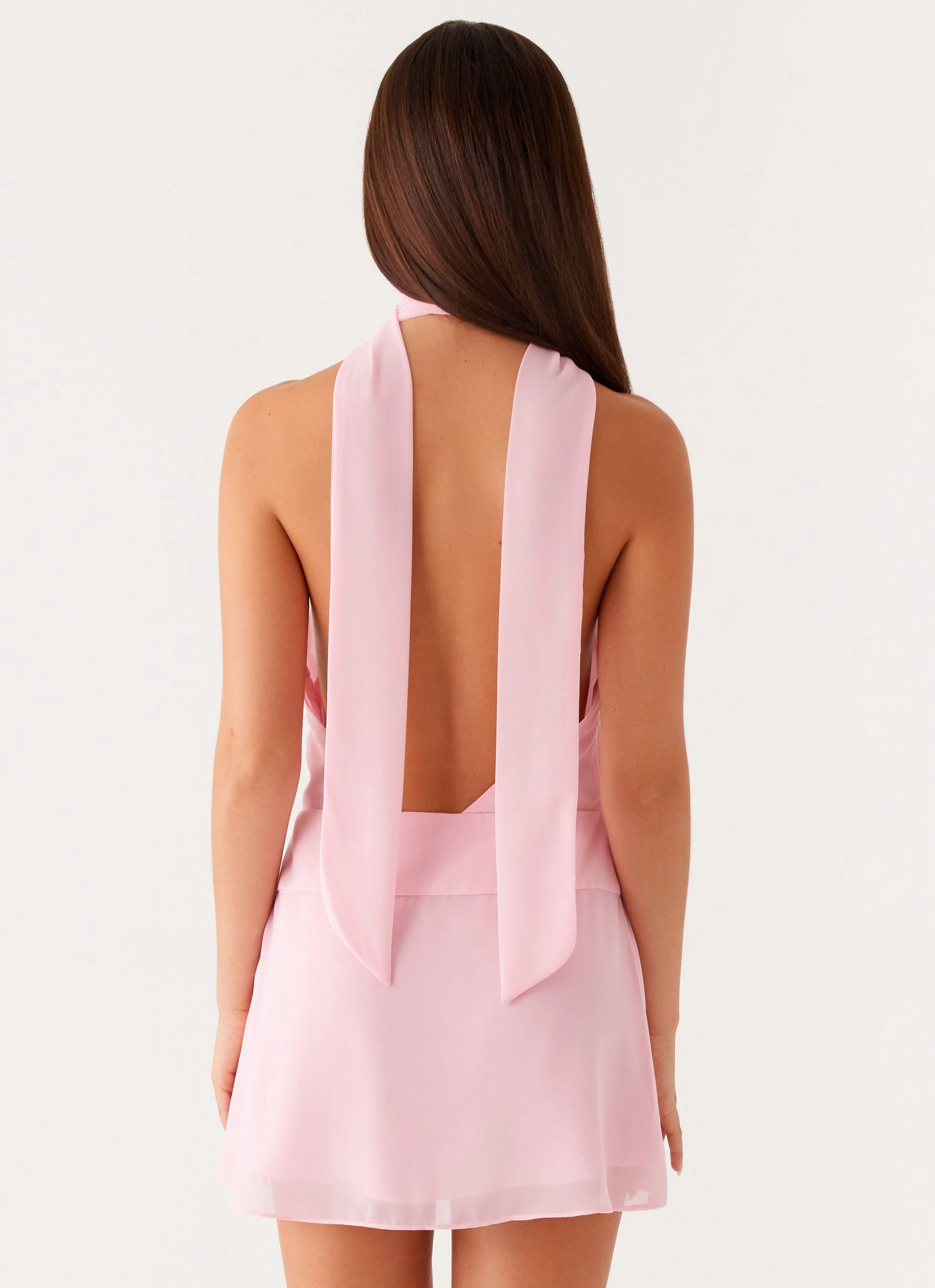 Visual Outfit Neutral Look Chantal Backless Scarf Mini Dress - Pink