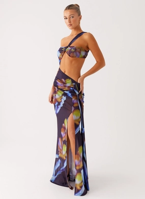 Flattering Shape Wear Soft Appeal Costa Rica Maxi Dress - Dark Floral