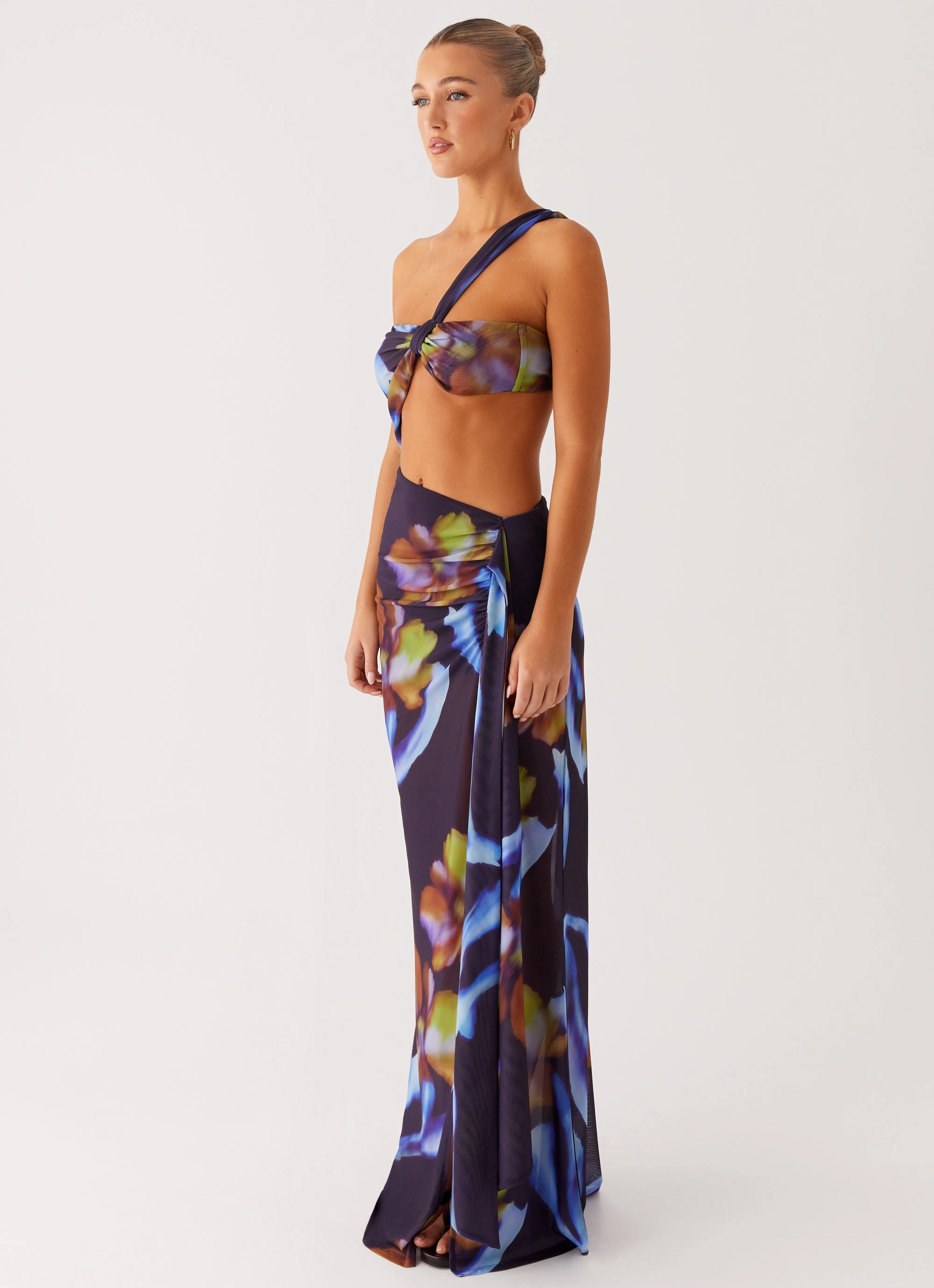 Costa Rica Maxi Dress - Dark Floral Comfortable Style