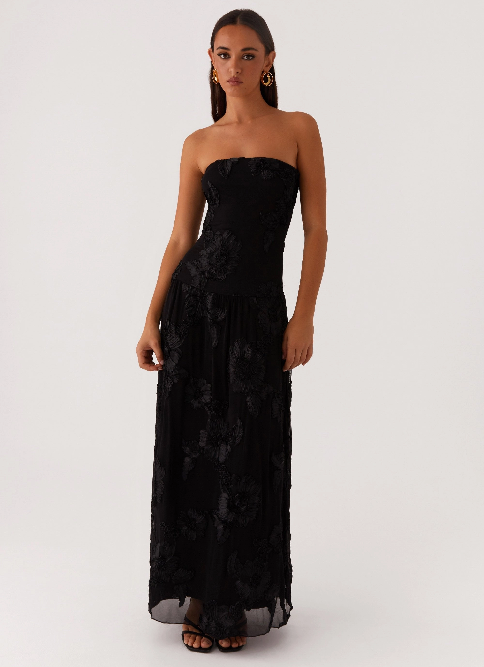 Chic Harmony After Light Maxi Dress - Black