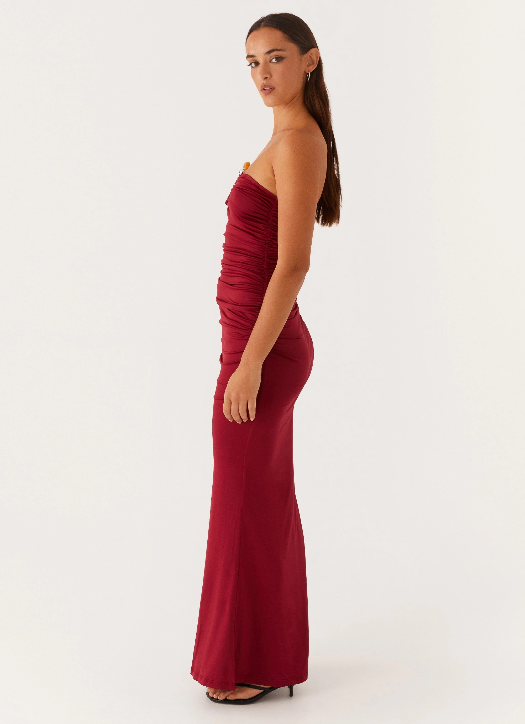 Soft fabric piece Flattering Layers Rudy Maxi Dress - Maroon