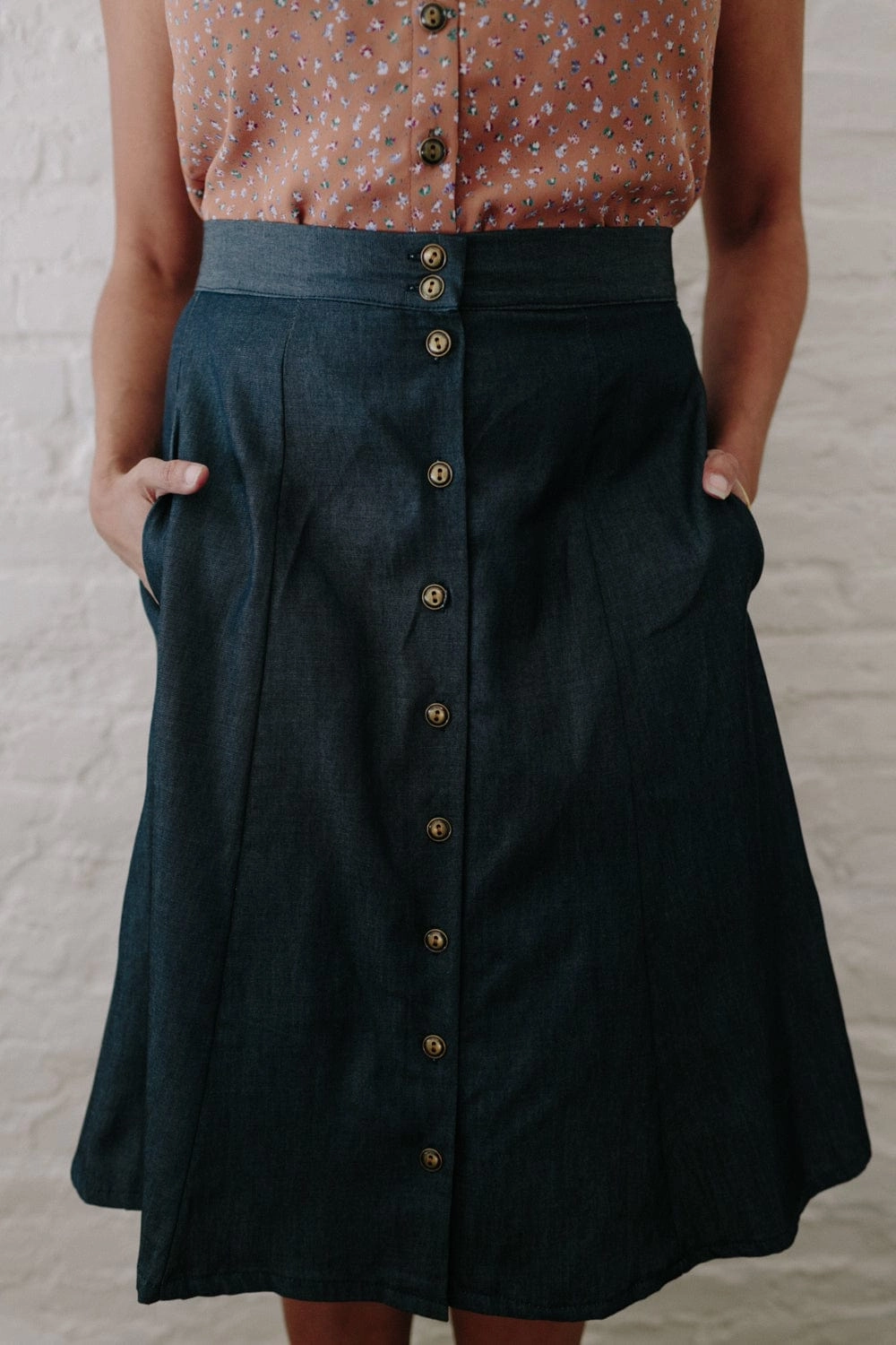 Bae Skirt in Denim Tencel Tagless label Lightweight Flex