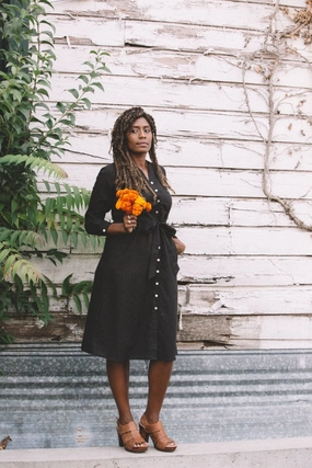 Chic and Flattering Vera Dress in Black Embroidery