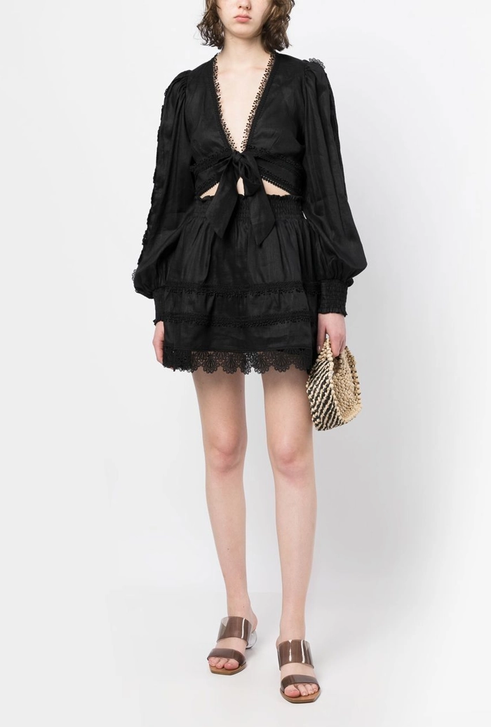 CHLOE SKIRT BLACK Temperature Regulating Fabric