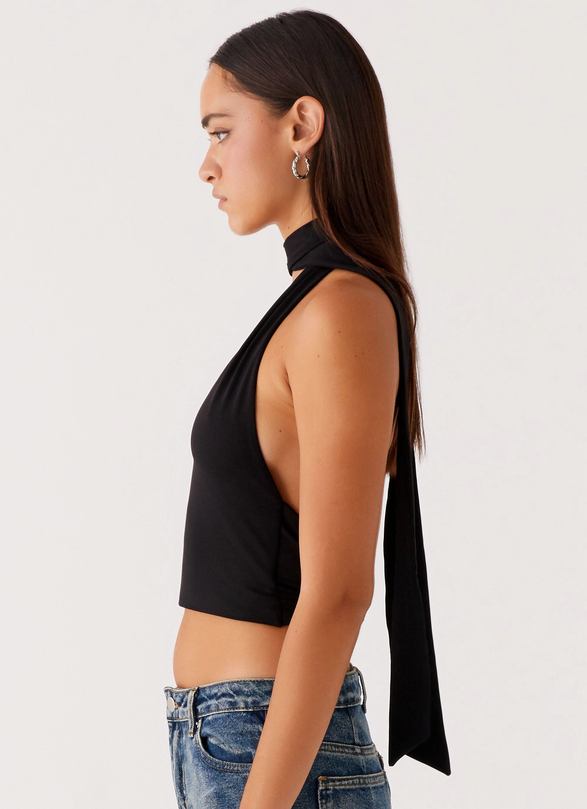 Anti Slip Shoulder Padding Comfortable Fabric Chrysta Halterneck Top - Black