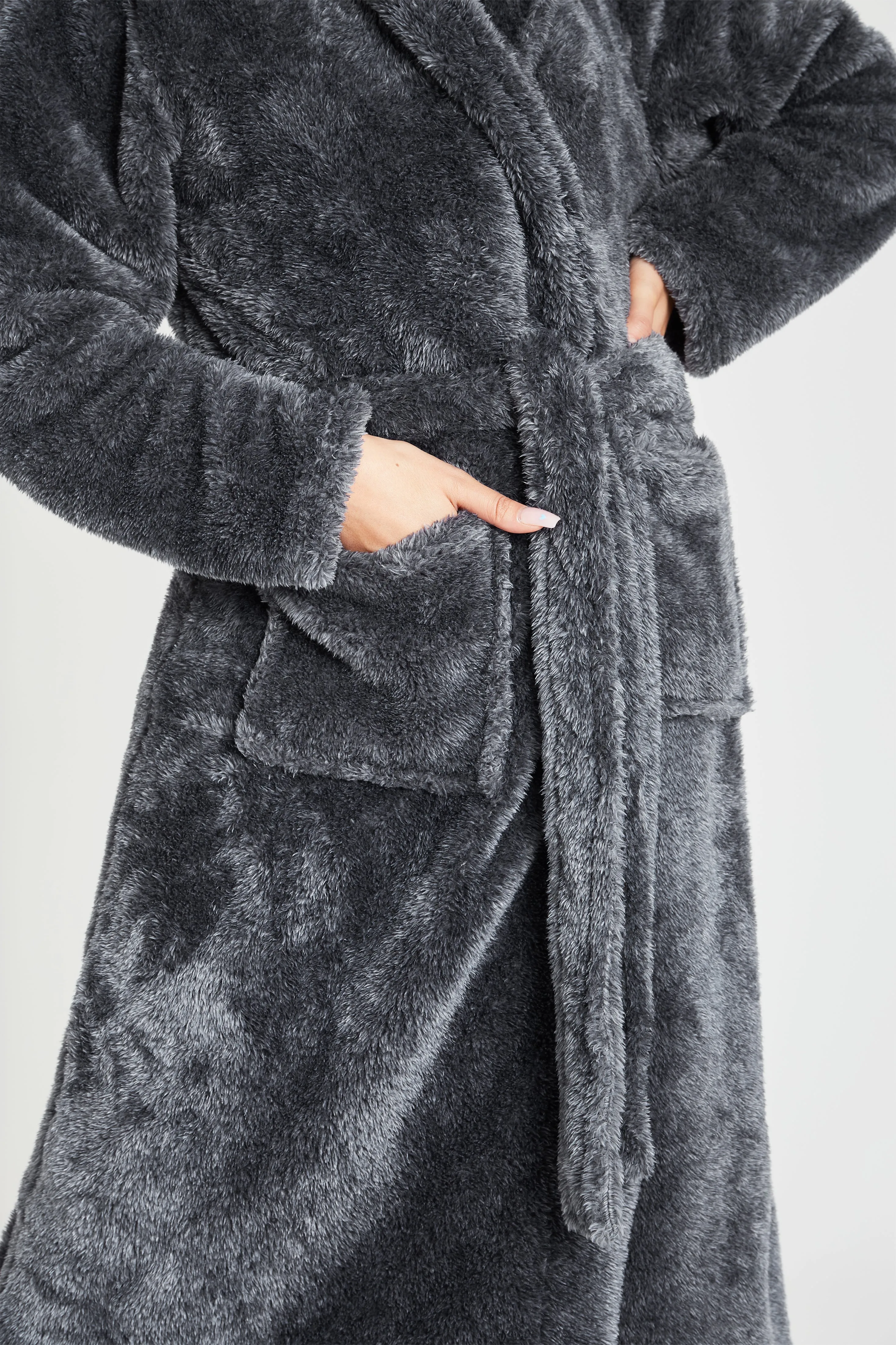 CityComfort Dressing Gown Women with Hood,  Ladies Dressing Gown in Super Soft Fleece