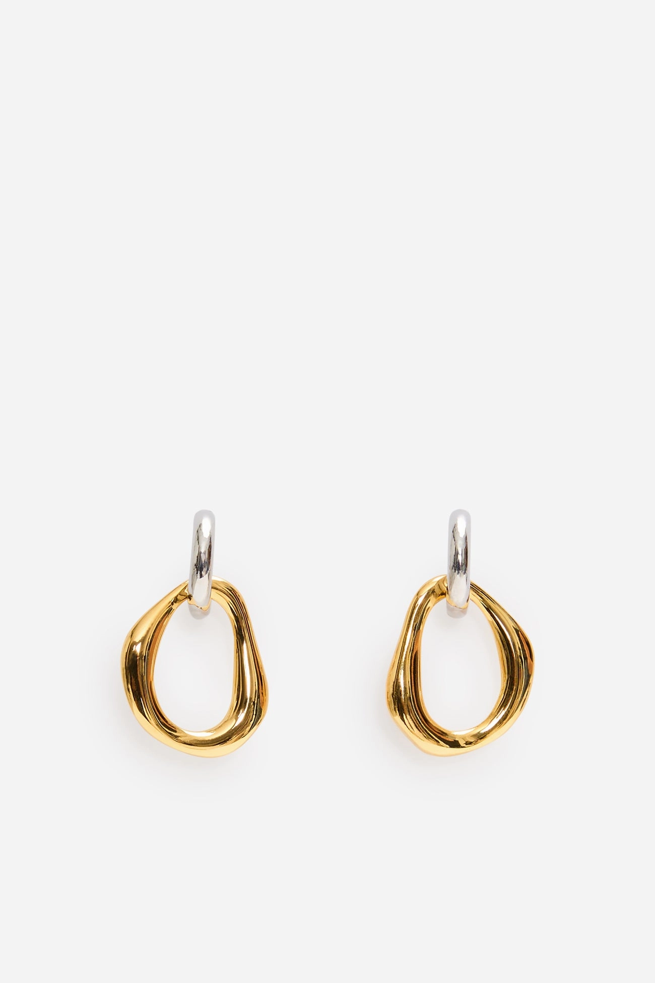 Tagless Labeling Suki Two-Toned Hoops