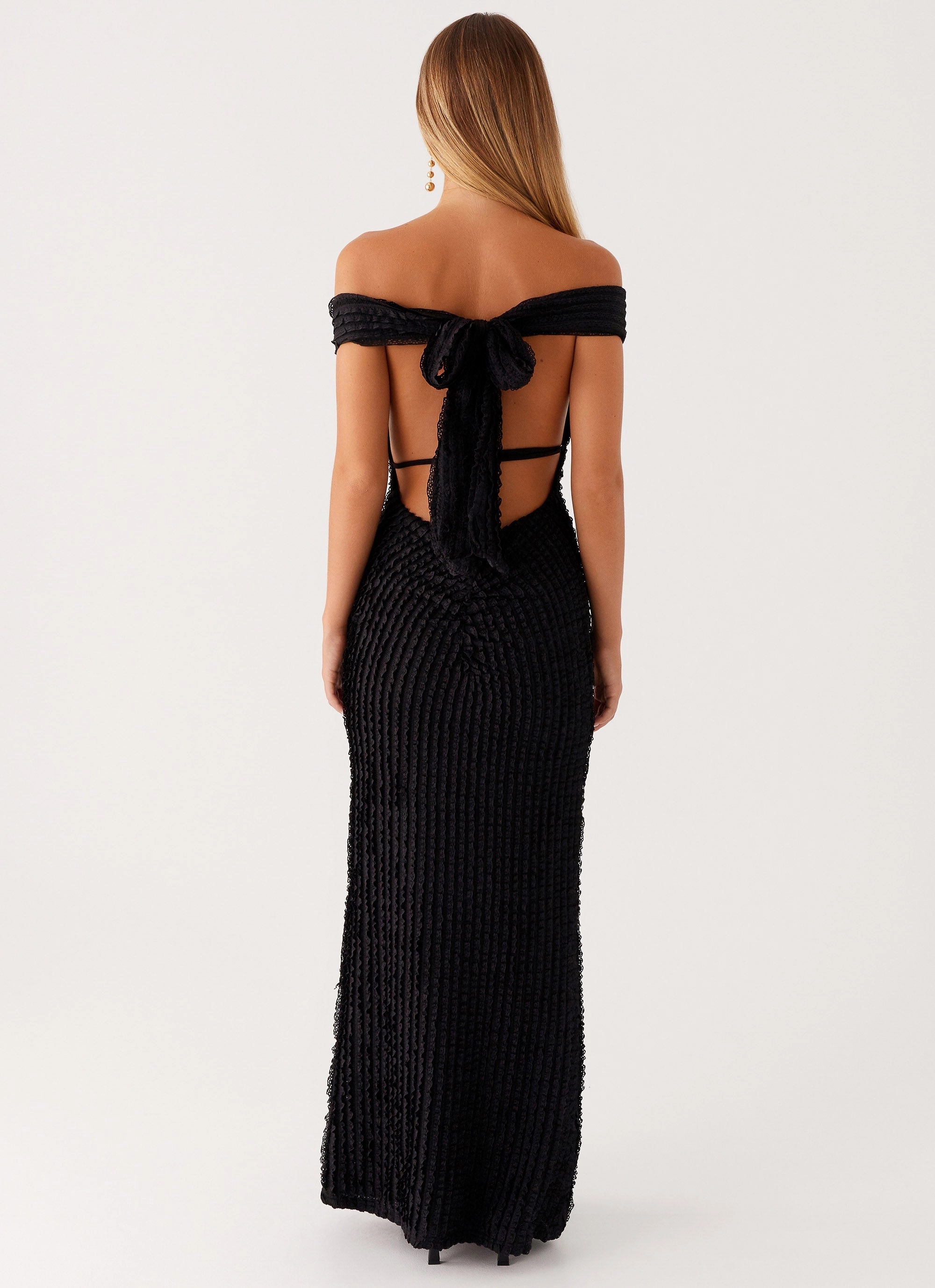 Tiered Skirt Effortless Fit Design Chantelle Maxi Dress - Black