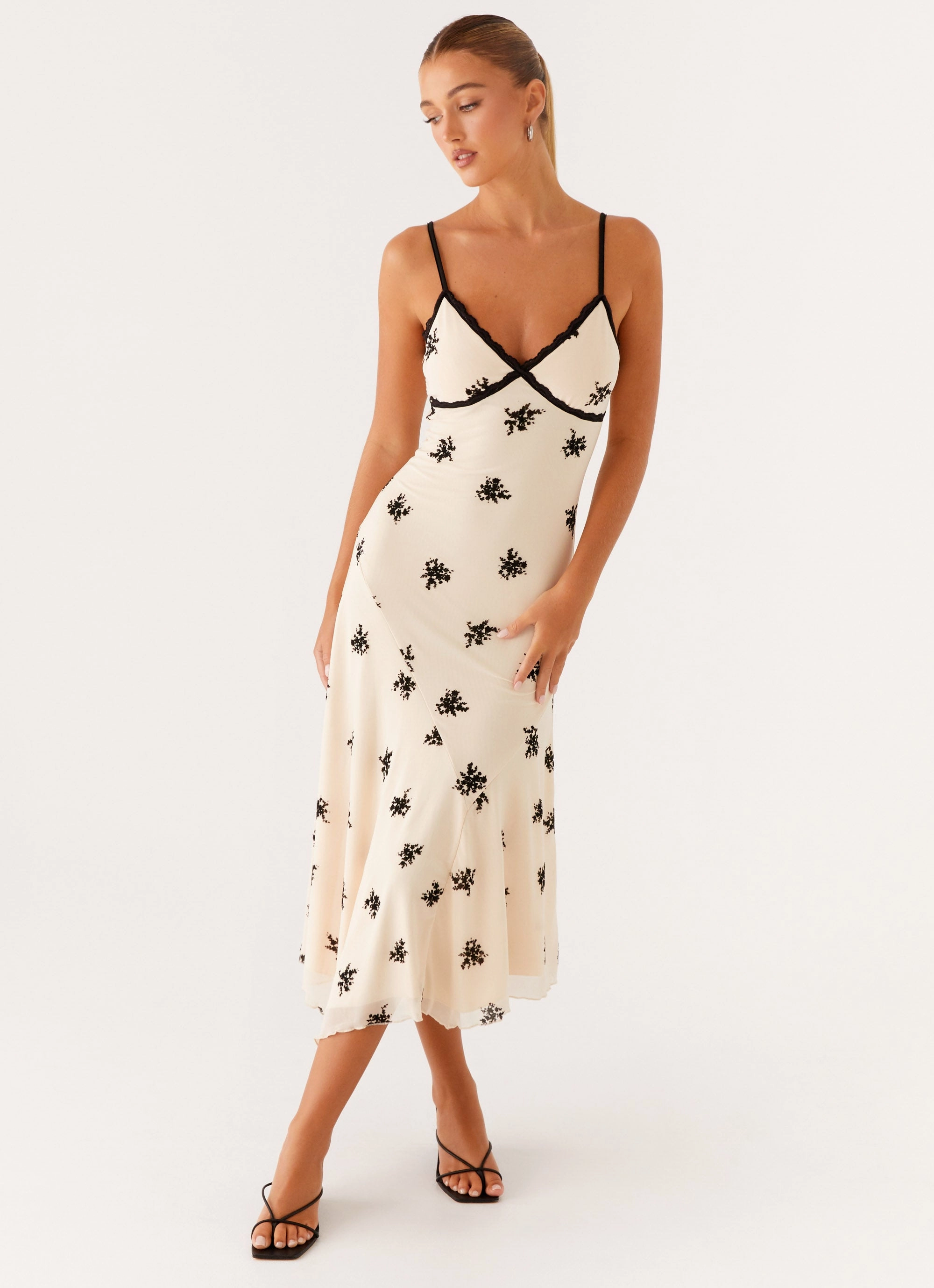 Structured Fit Amelia Midi Dress - Nude