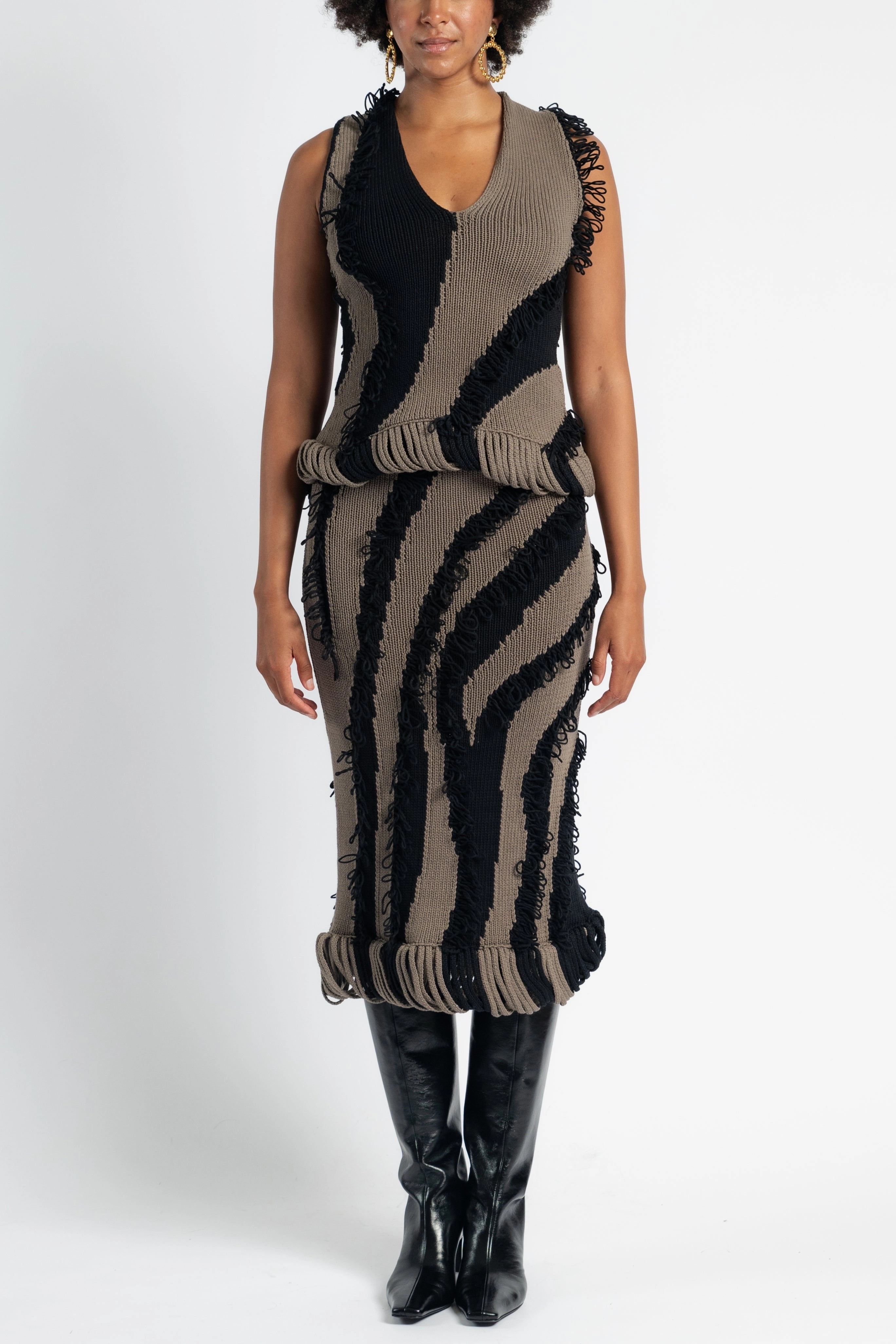 Exclusive Roaring Fringe Skirt in Black Fresh Style Neutrals Only