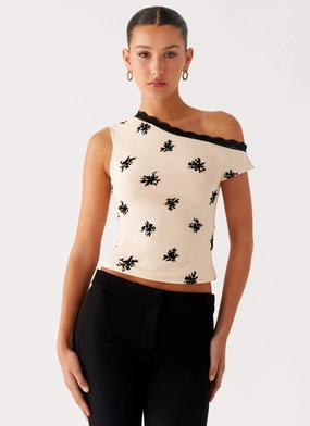 FrictionResistant Trim Sustainable Production Certified Blind Faith Flock One Shoulder Top - Cream