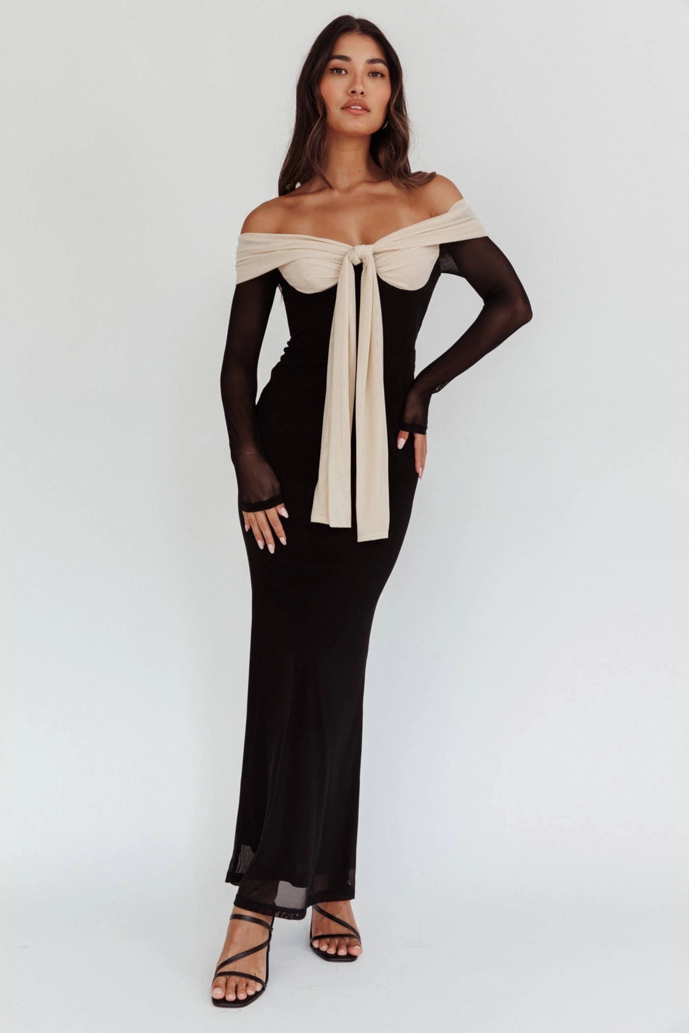 Pre-Order Midnight Muse Dress Travel Essential Farm Scene