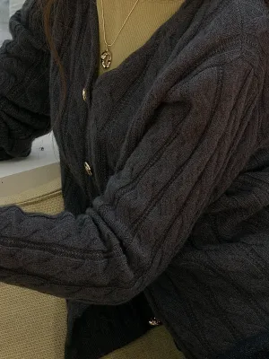 Flexible Knit Fabric Subtle Texture Weave Aviana Versatile V-Neck 100% Wool Retro Cable-Knit Texture Sweater Cardigan