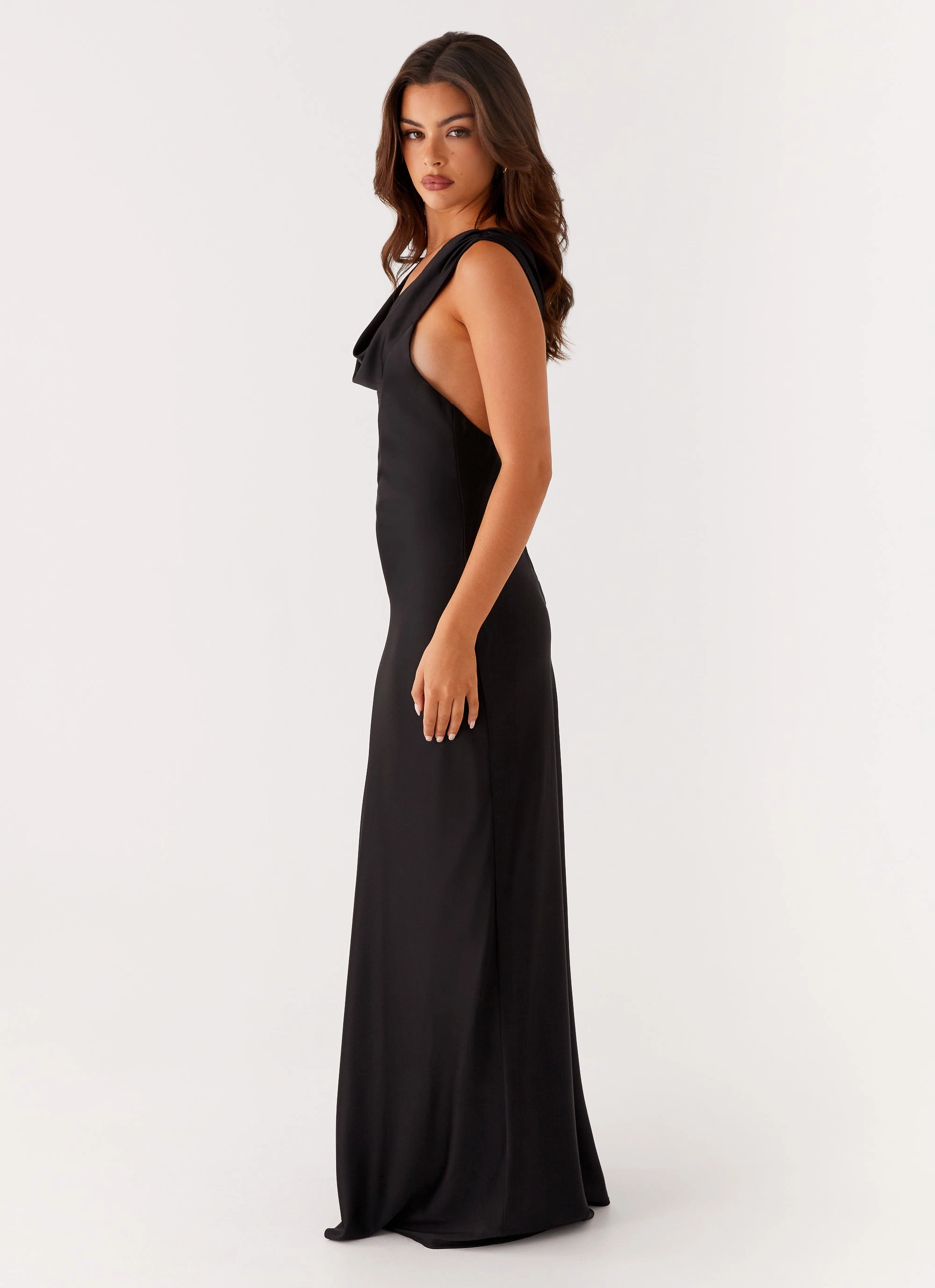 Arya Maxi Dress - Black Classic sheath dress
