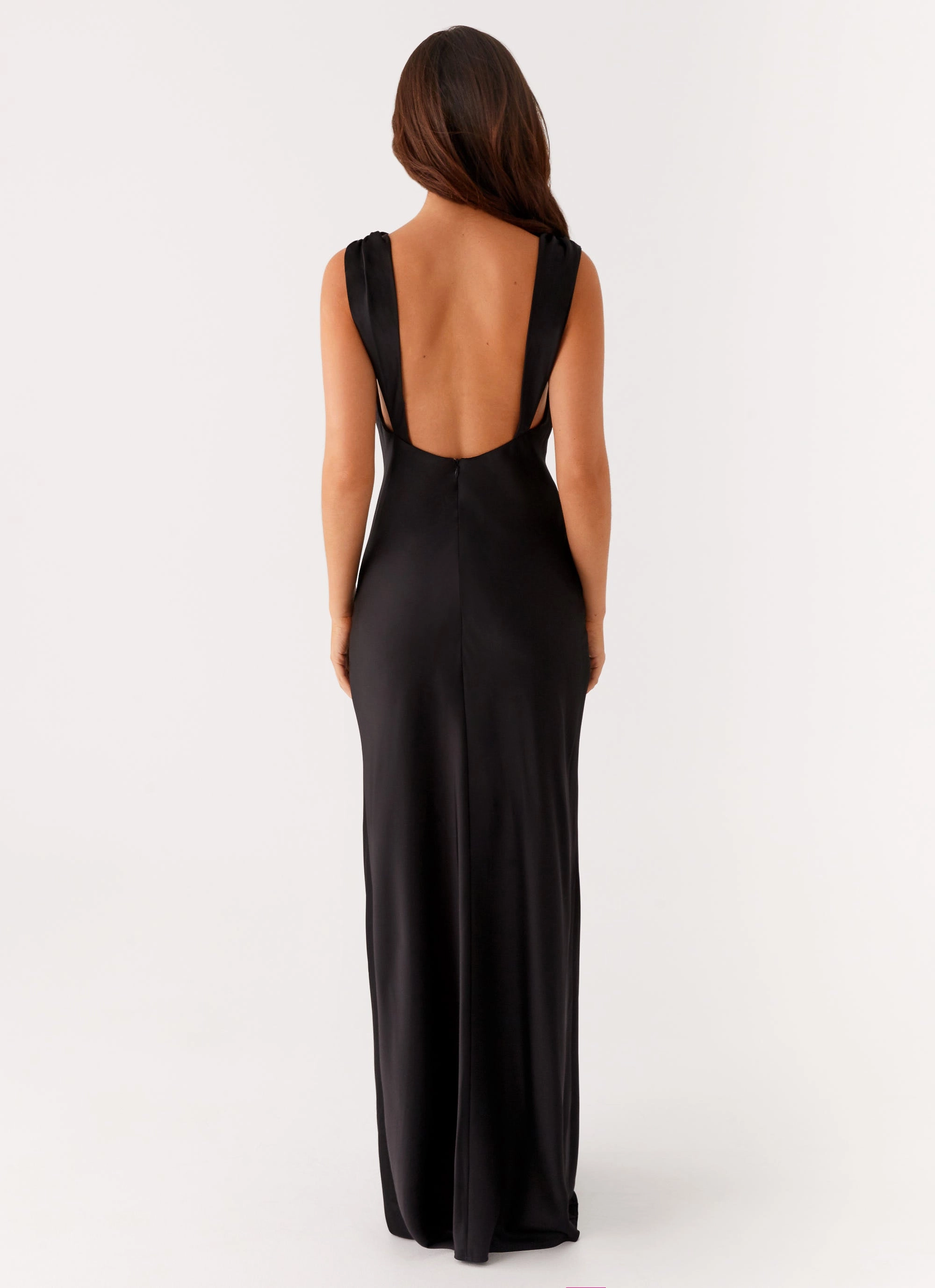 Arya Maxi Dress - Black Color Glow Festive Mood