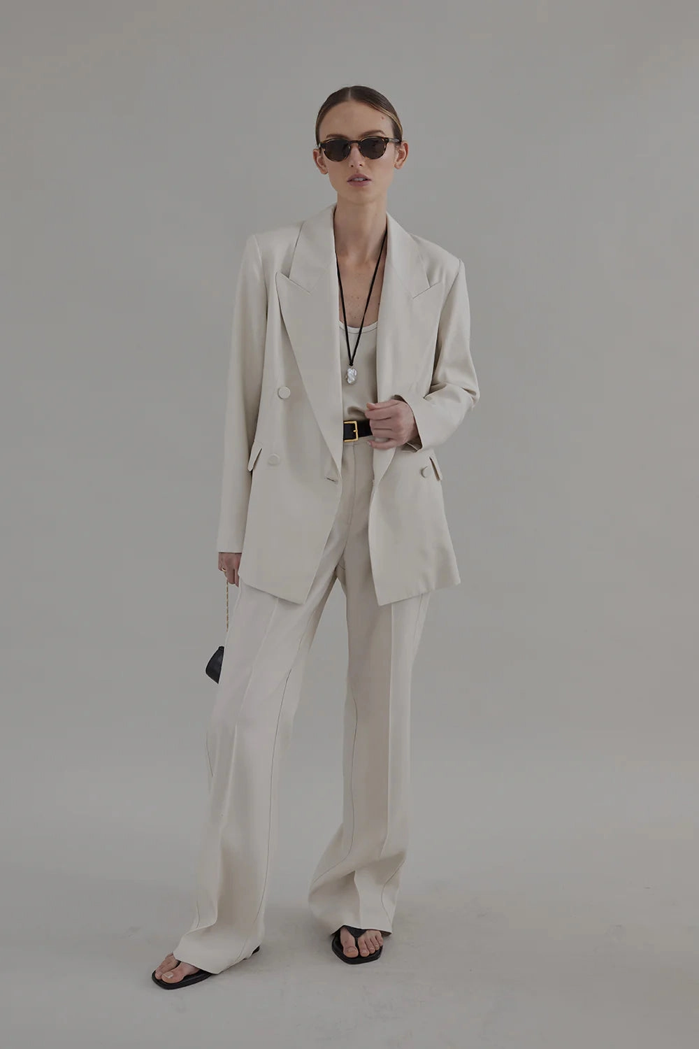 Costanza Blazer in Oyster Stretchable Material Patch
