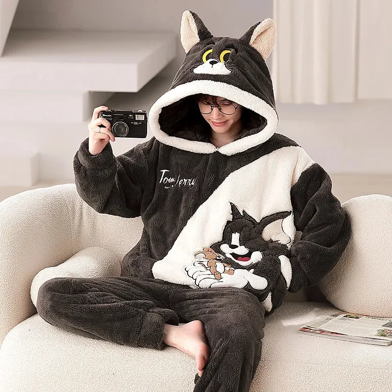 Cozy Winter Family Pajama Set – Thick Flannel Unisex Sleepwear with Tops & Pants for Women and Couples Homewear Suit