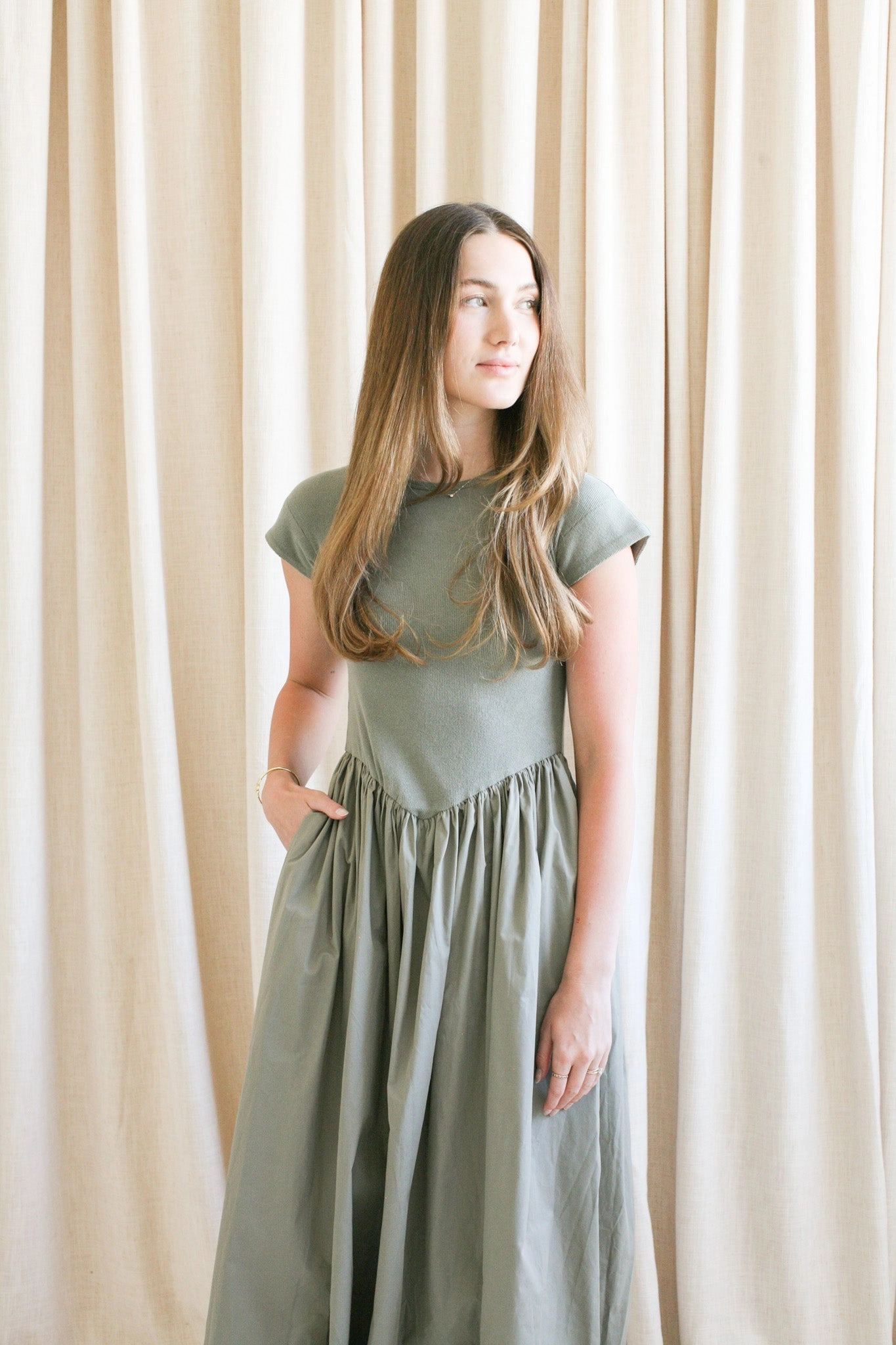 Hannah Poplin Midi Dress Everyday Piece