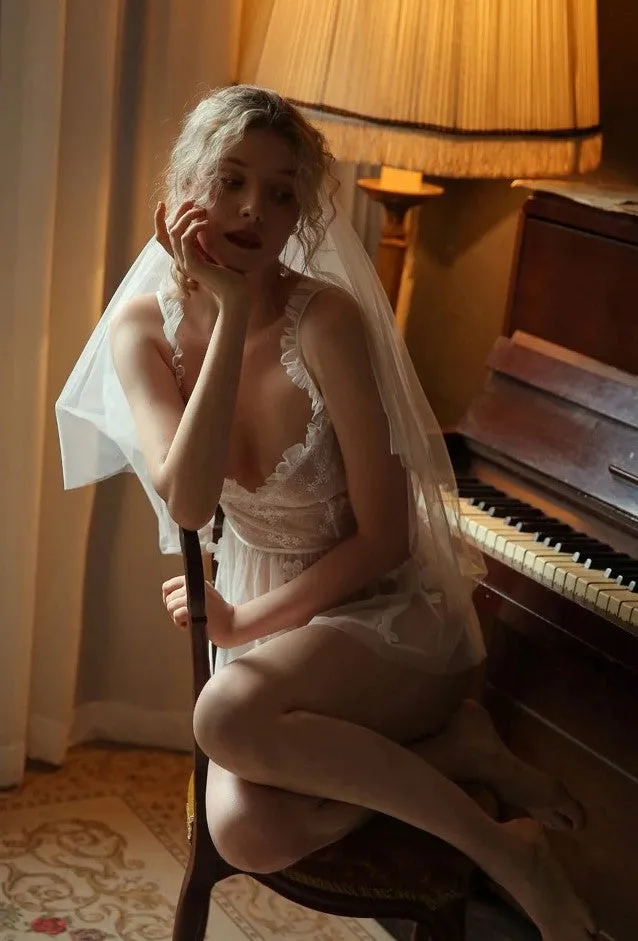 Daria's Honeymoon Nightgown