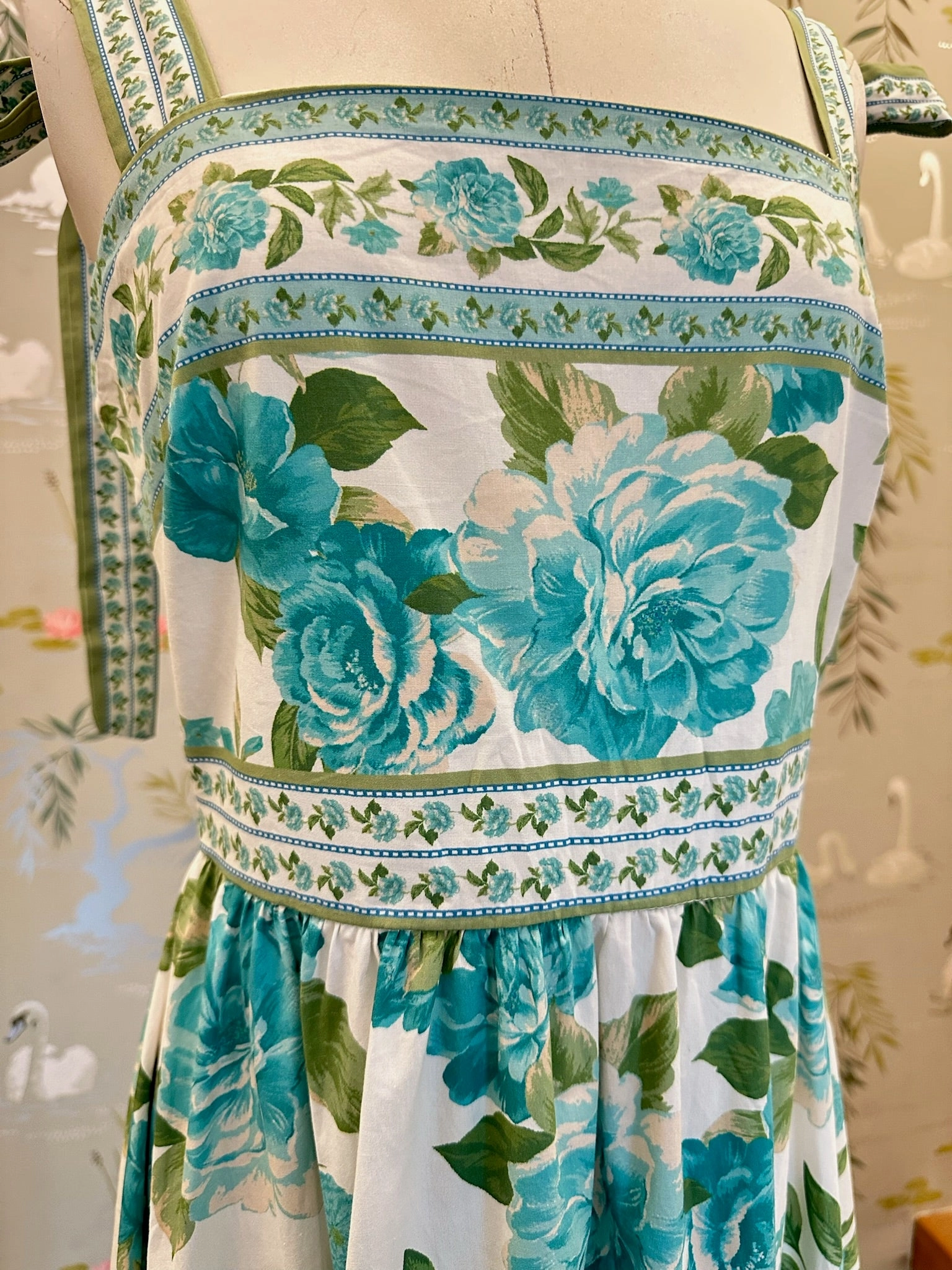Peony Midi Dress Lounge Comfort