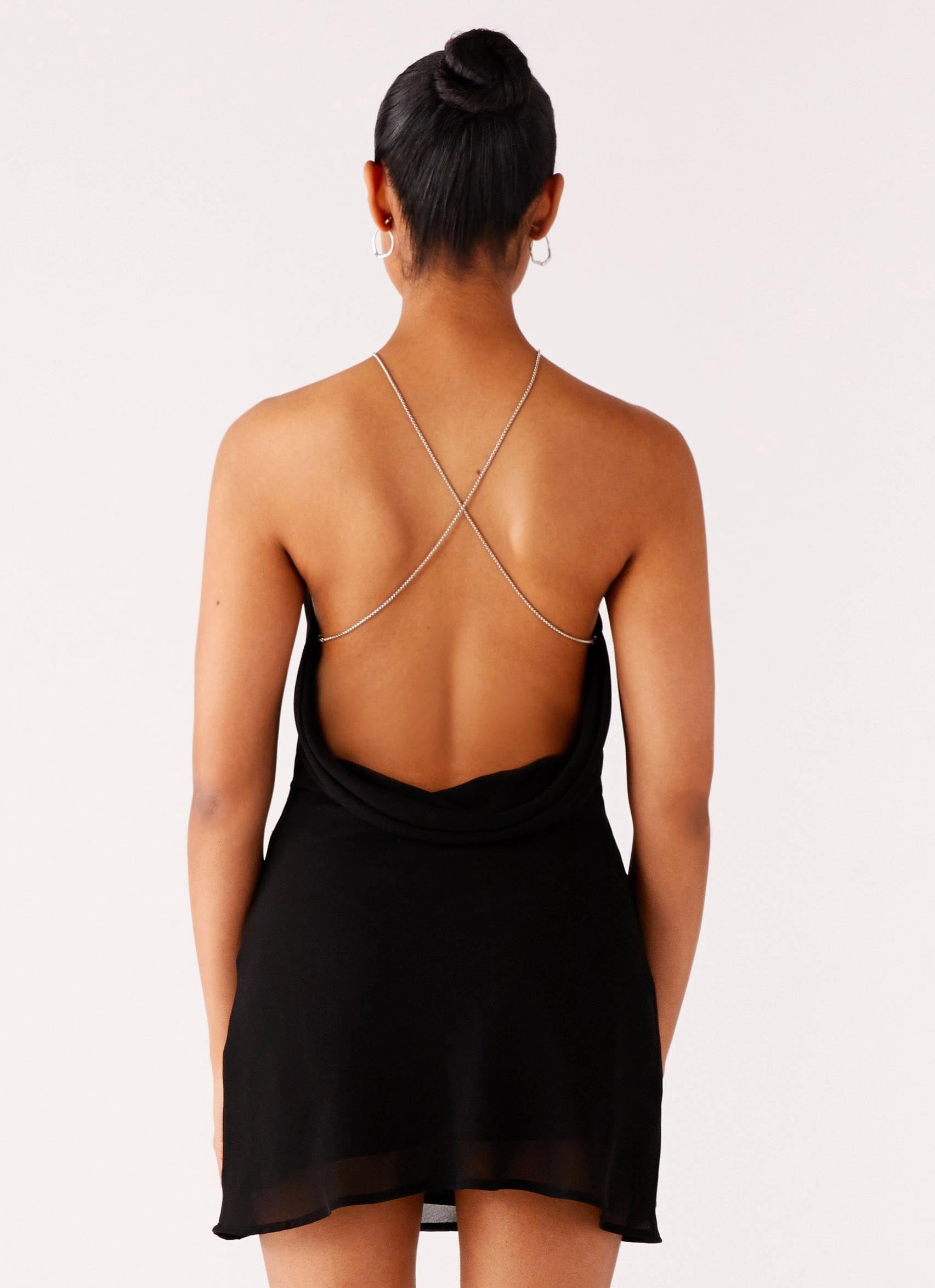 Autumn Ready museum visit Key Hole Cowl Neckline Mini Dress - Black