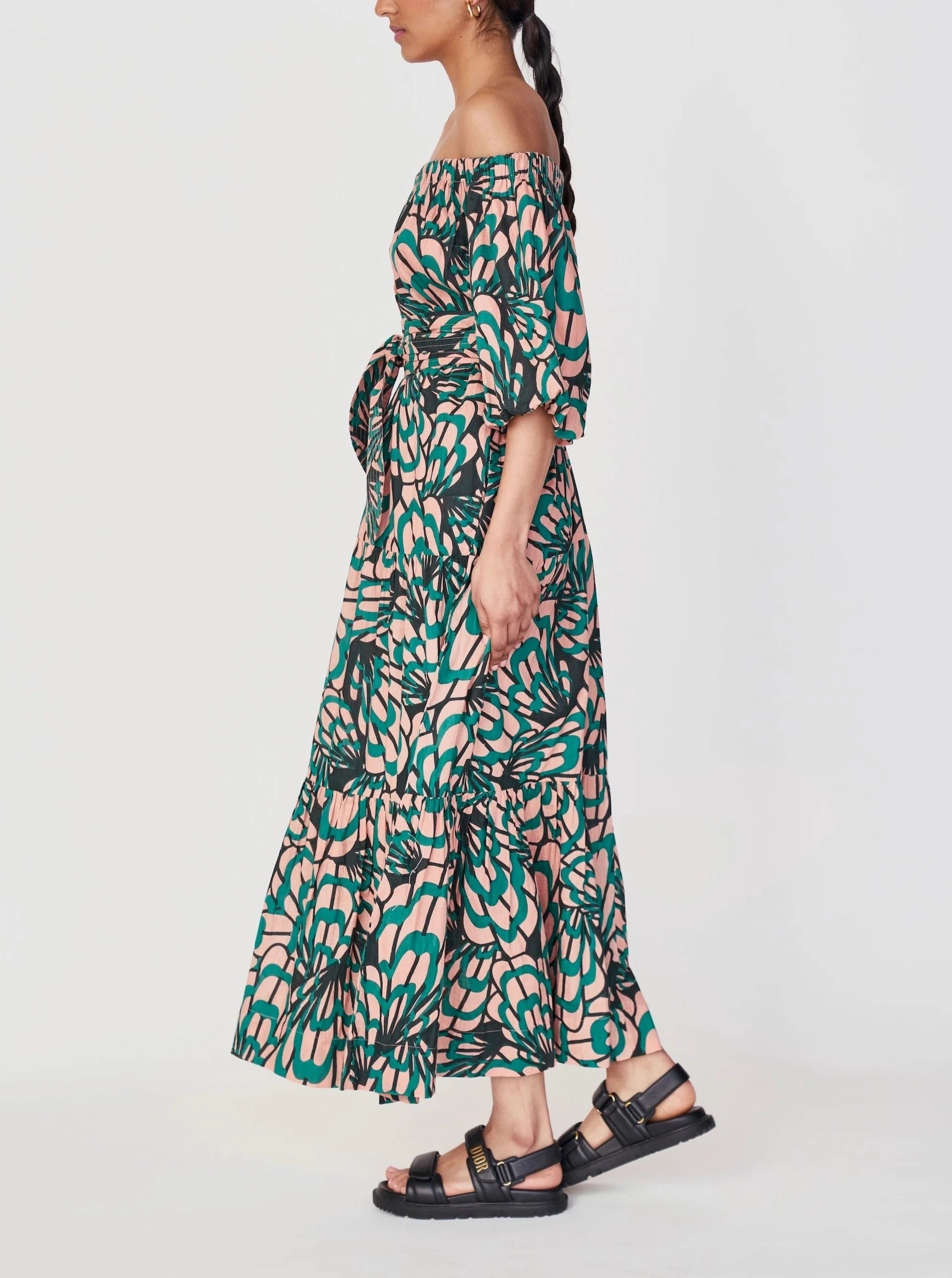 Wrap Charm Fit for All Seasons Mirth Capri Dress in Paradise Shell