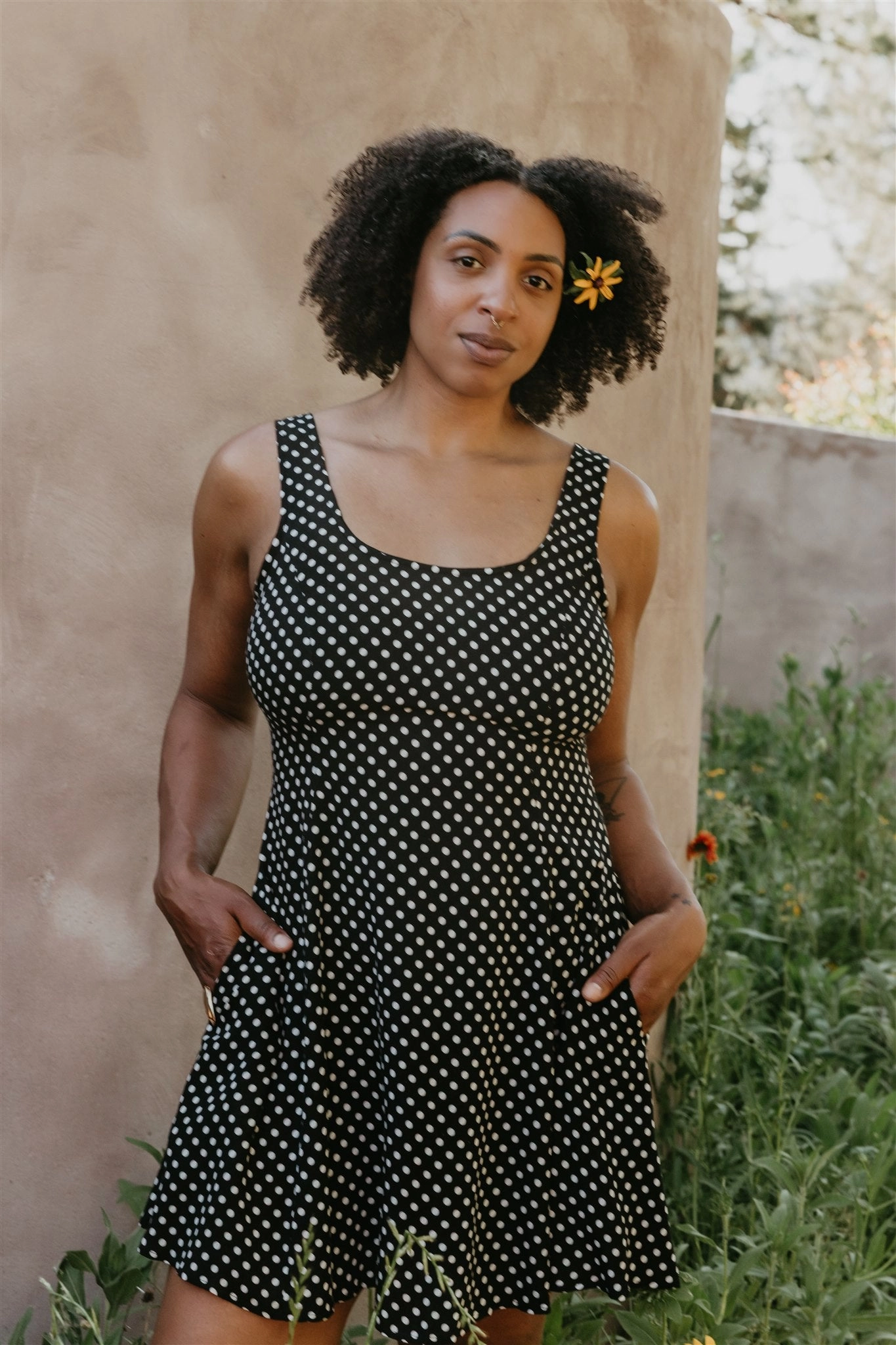 Frayed-Edge Flattering Shape Wear Delana Dress in Black and White Polka Dot