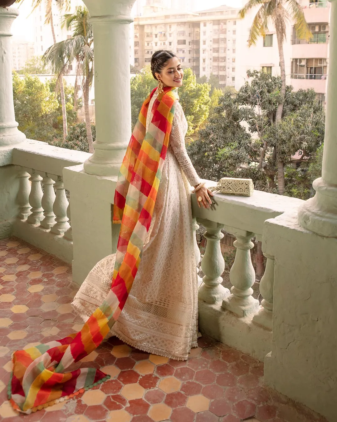 Dhoop Kinaray - Shazana