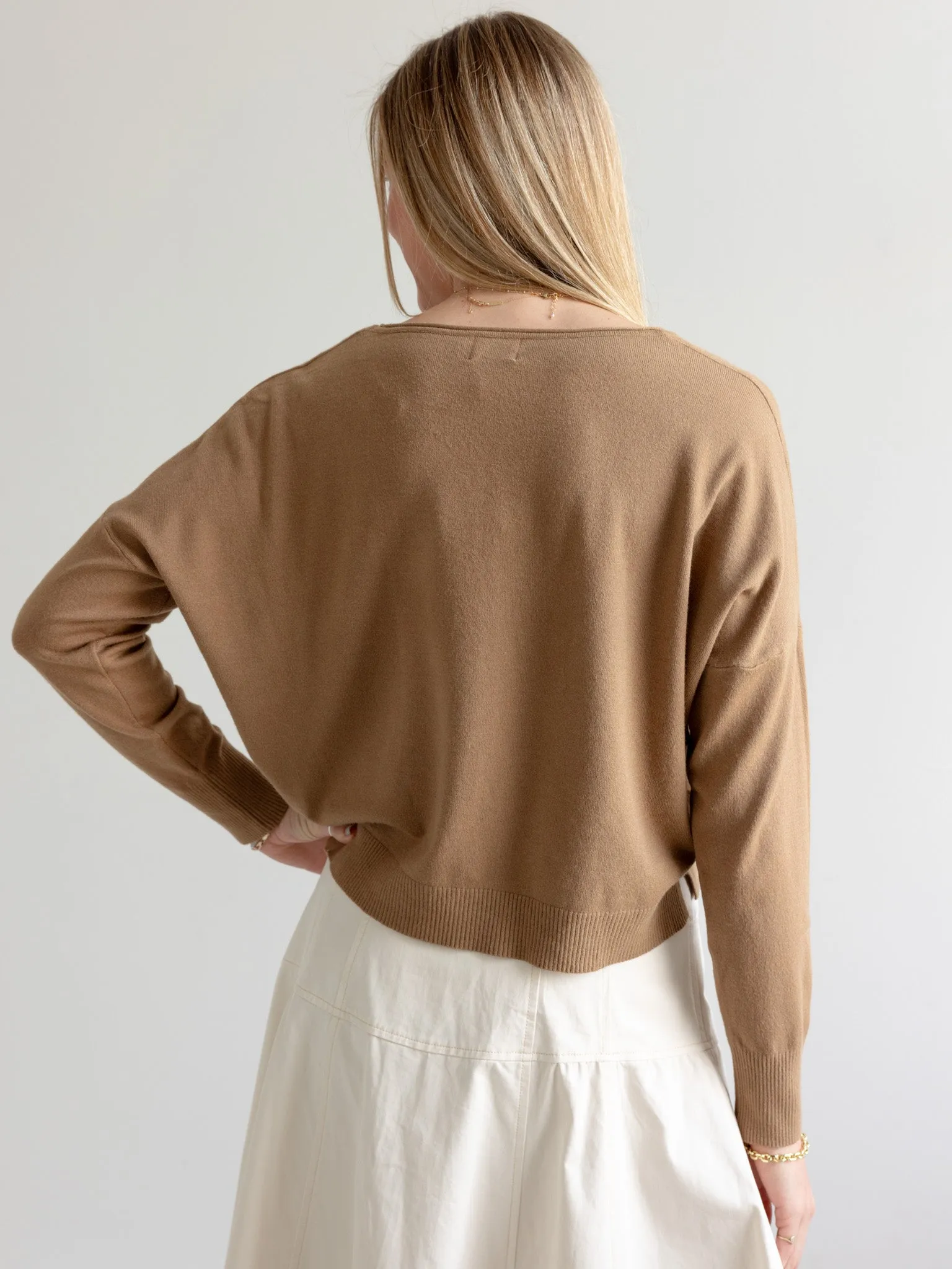 Andy Crew Neck - Latte Glow In The Dark Accent Trim Reflective Accent Stripes