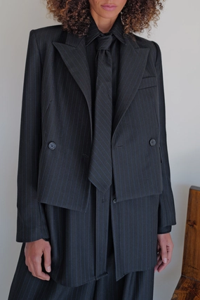 Pinstripe Tuxedo Blazer Compact Design LightweightInsulation