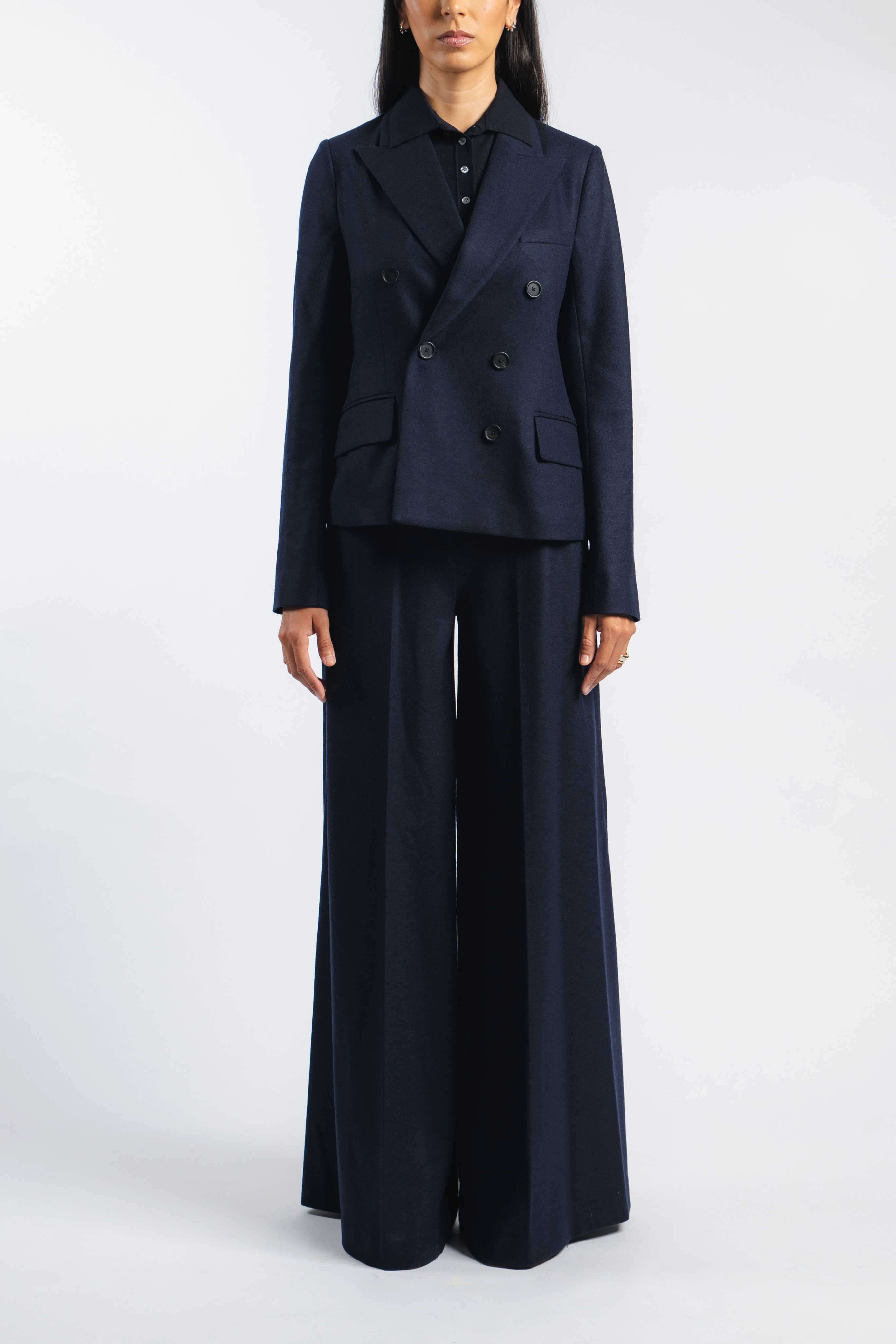 Cropped DB Jacket Weekend Chill Style WrinkleFreeFinish