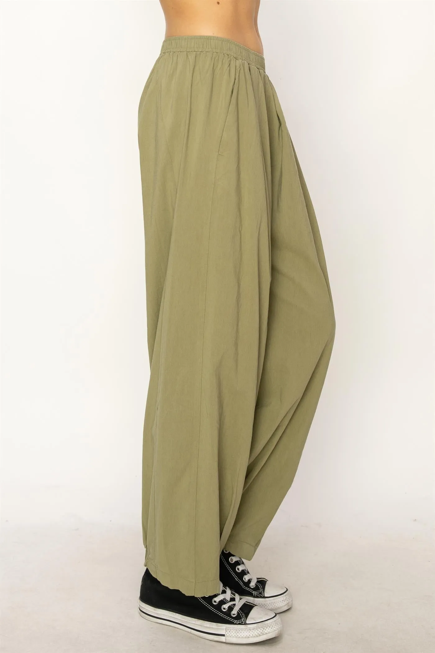 DZ24A651-Mid Rise Wide Leg Pants