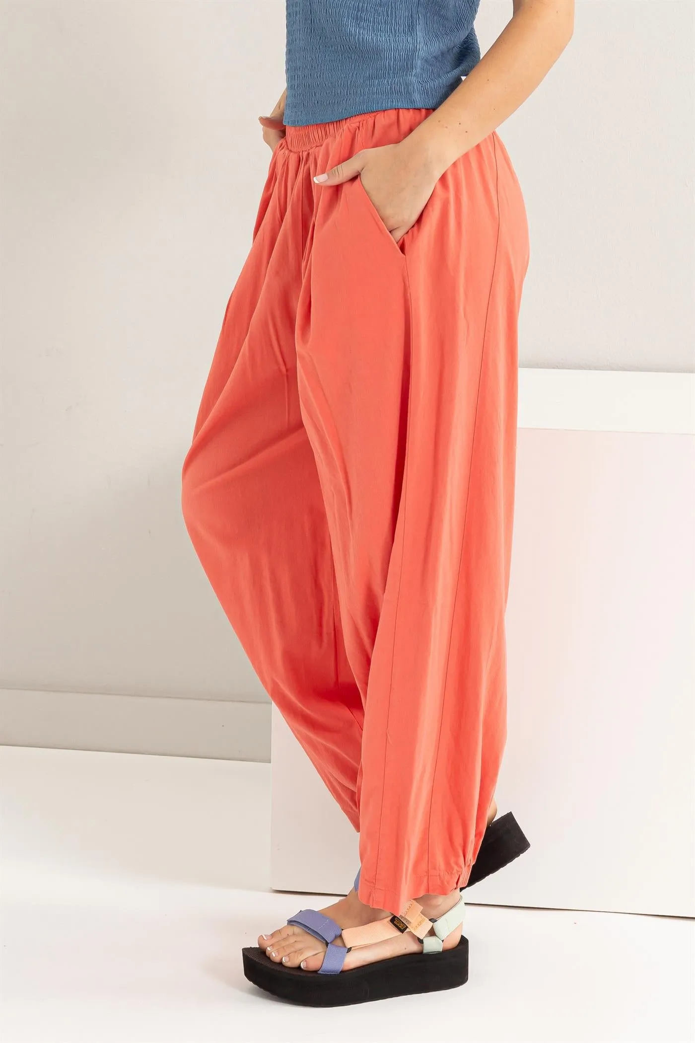 DZ24A651-Mid Rise Wide Leg Pants