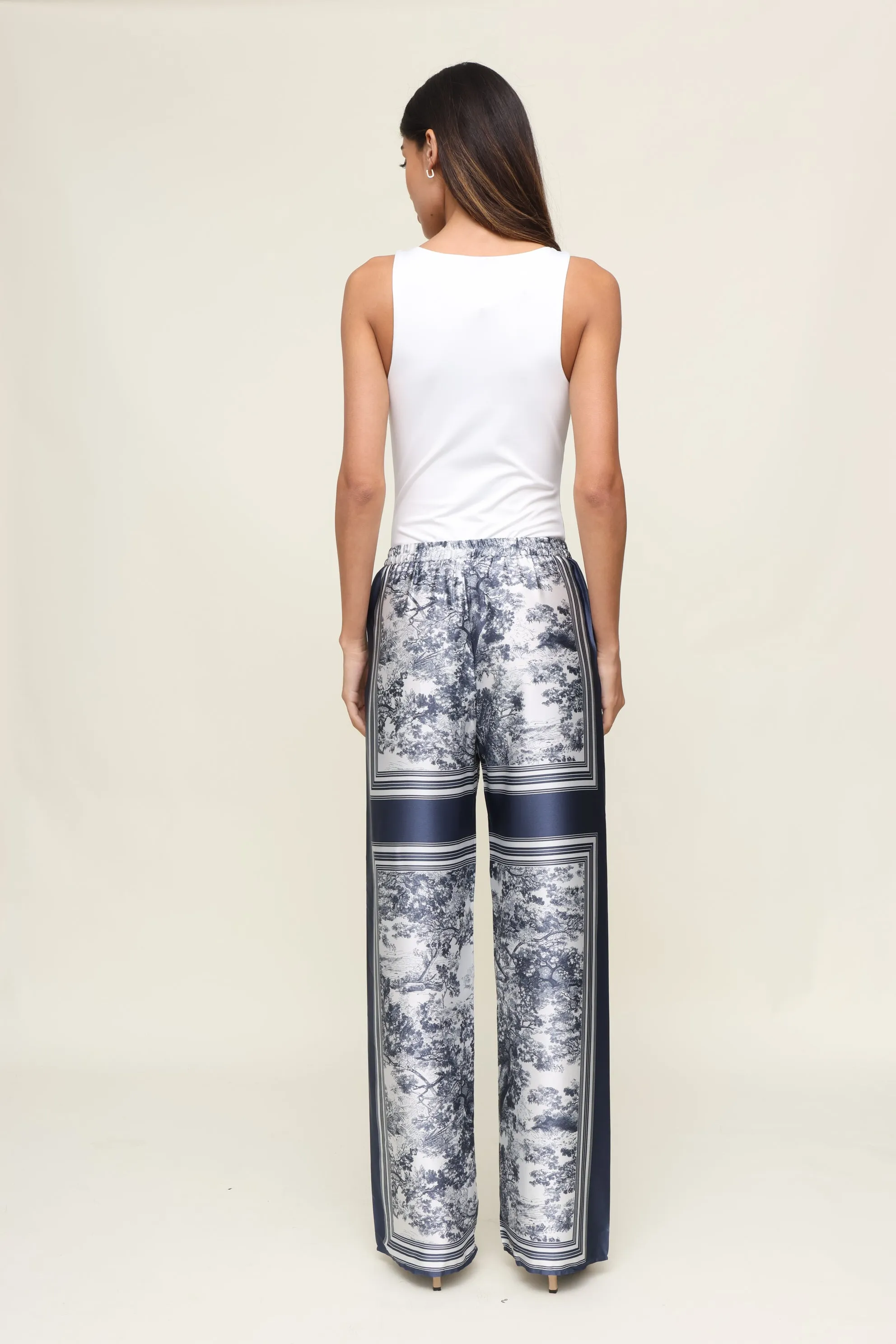 Ergonomic Cut TaglessDesign Teagan Pant