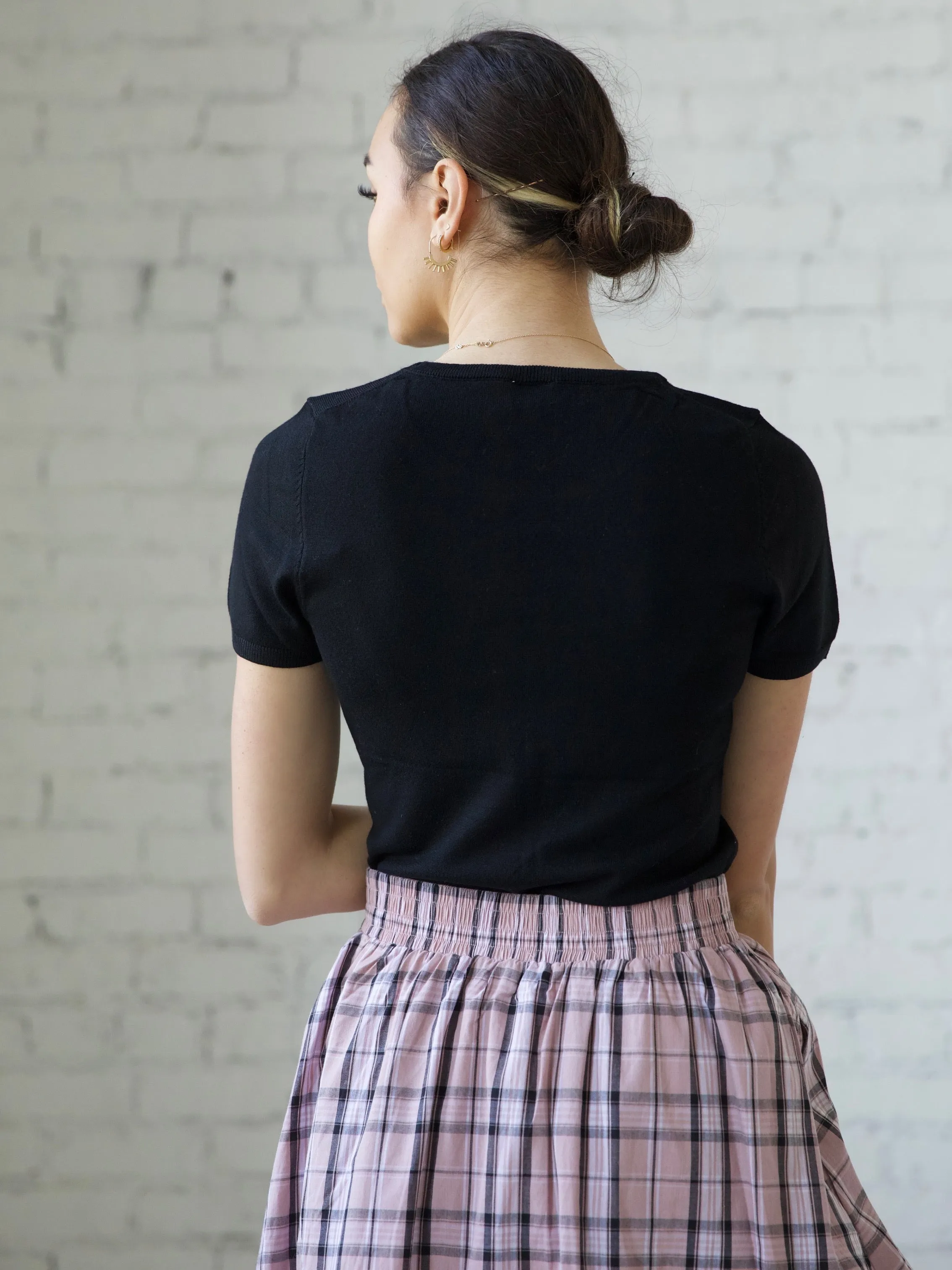 BreathableMaterial Jane Crew Knit  - Black