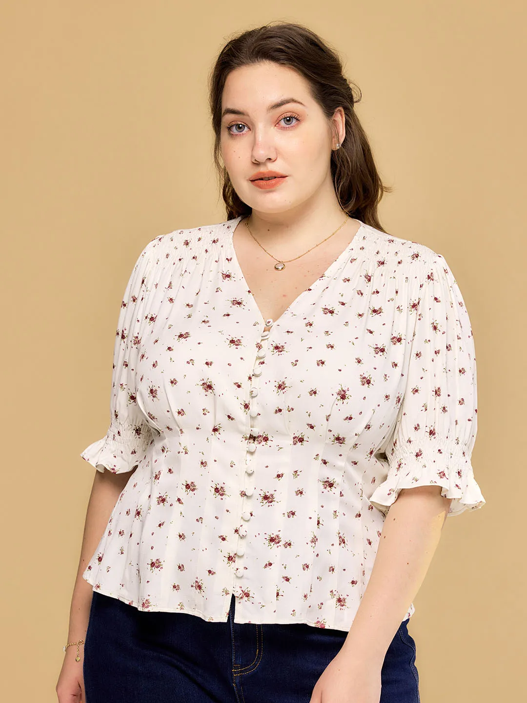 Flatlock Stitching Technique ThermalRegulating ??Final Sale??Plus Size Rosalina V-Neck Puff Sleeve Shirt