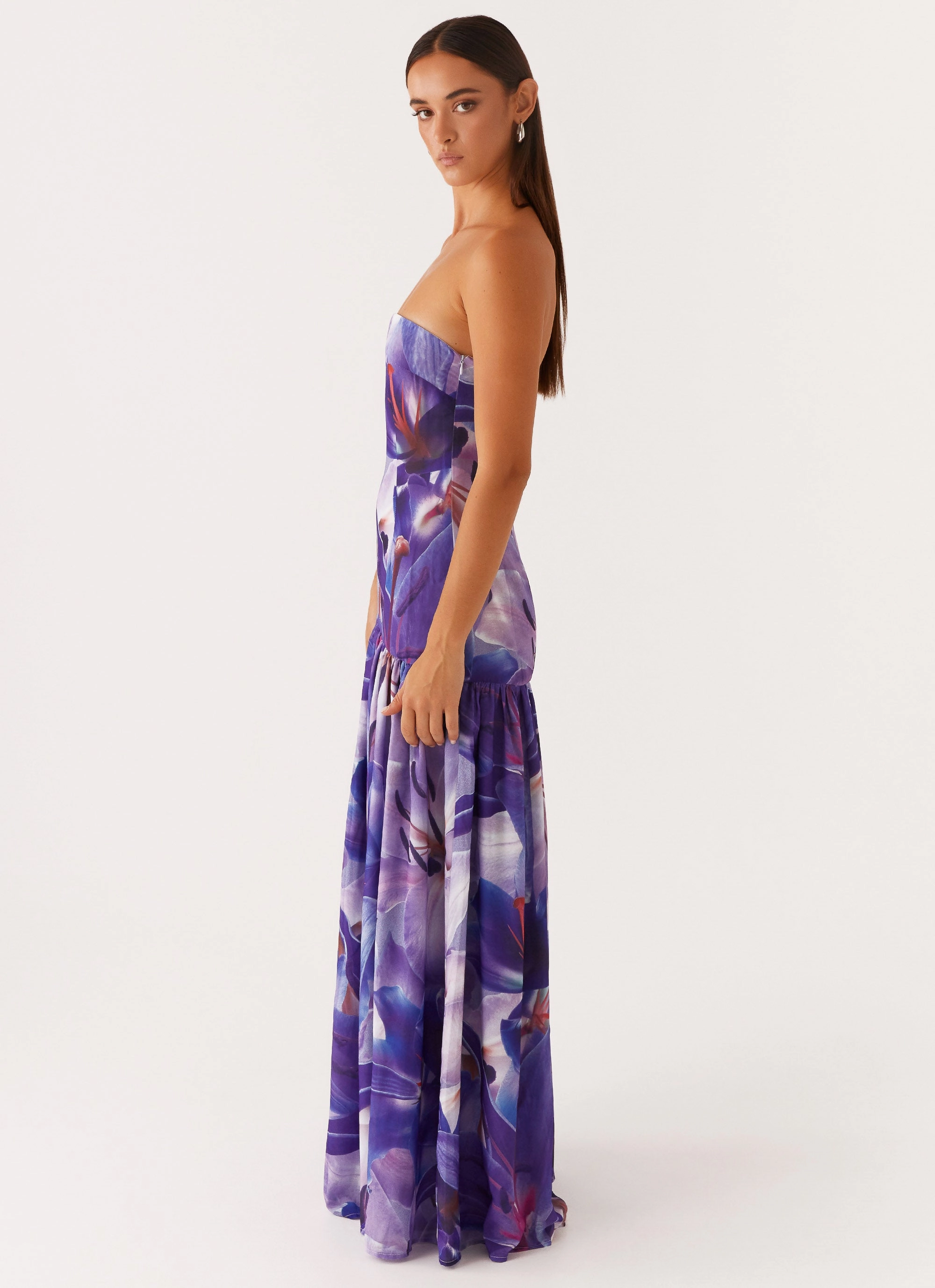 Casual Look Chic Comfort Eden Strapless Maxi Dress - Purple White Lilly