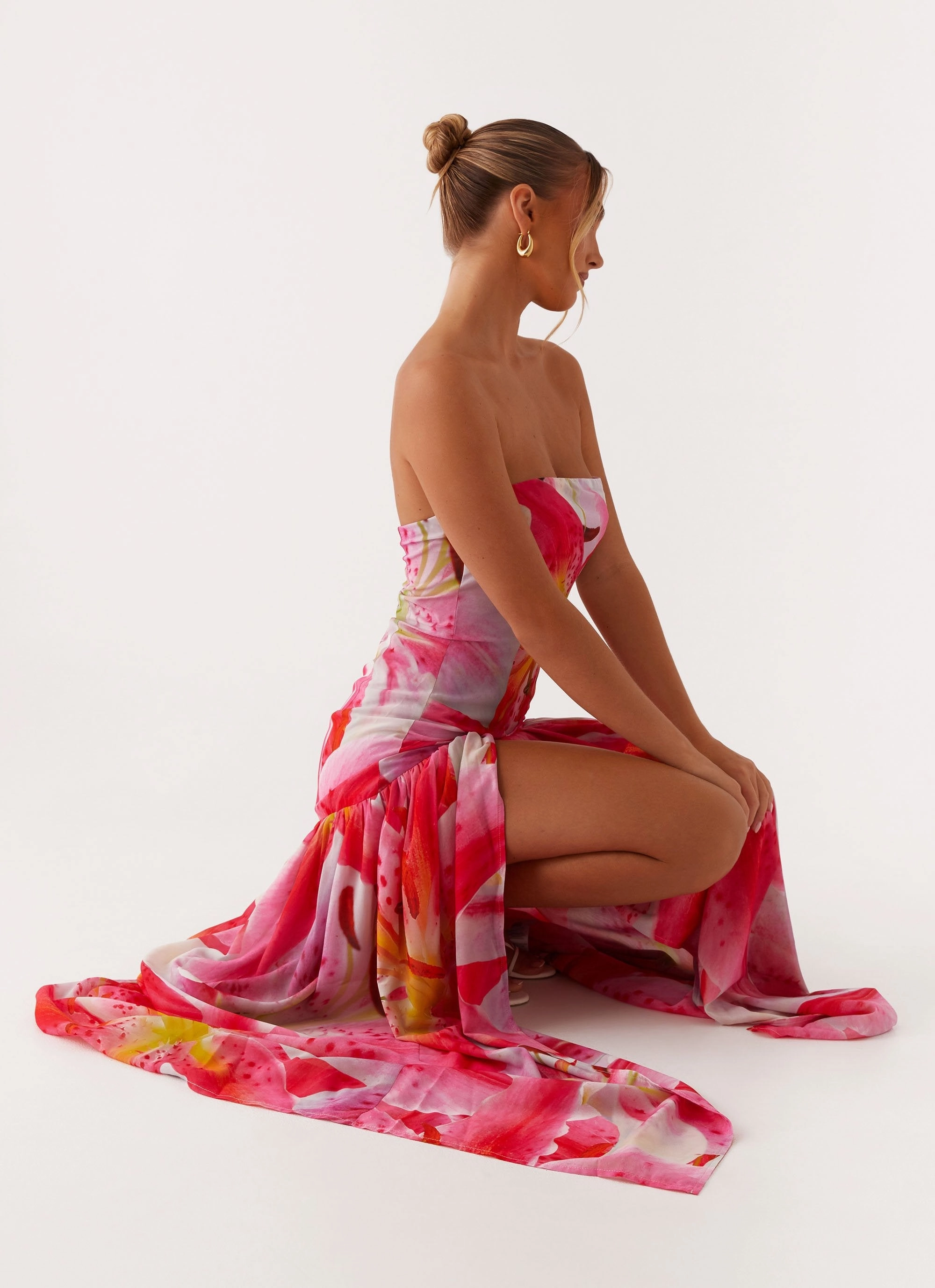 Sequin-Detail Elastic-Waist Eden Strapless Maxi Dress - White Pink Lilly