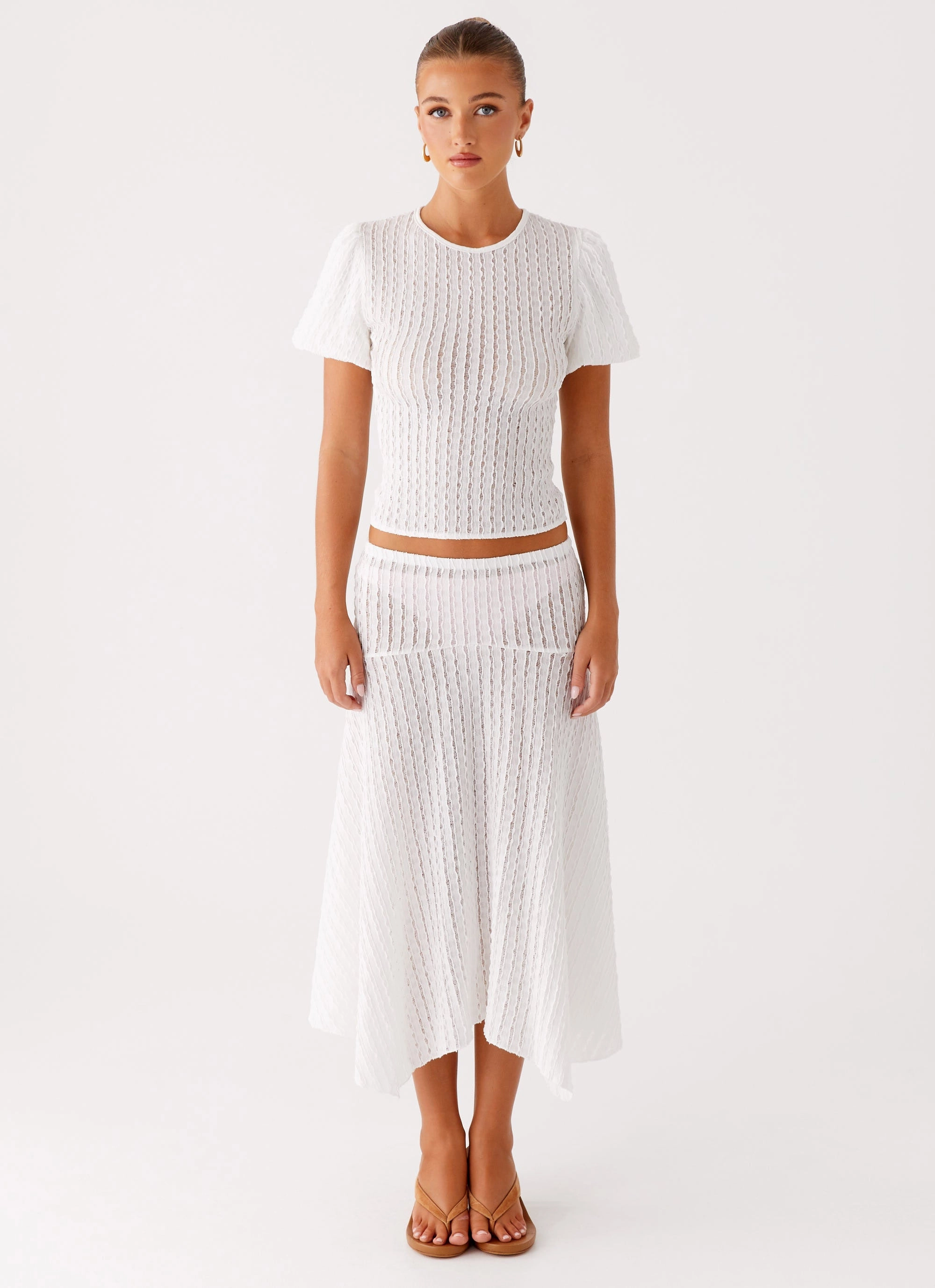 Outfit Essence Twist Front Design Katta Midi Skirt - Ivory