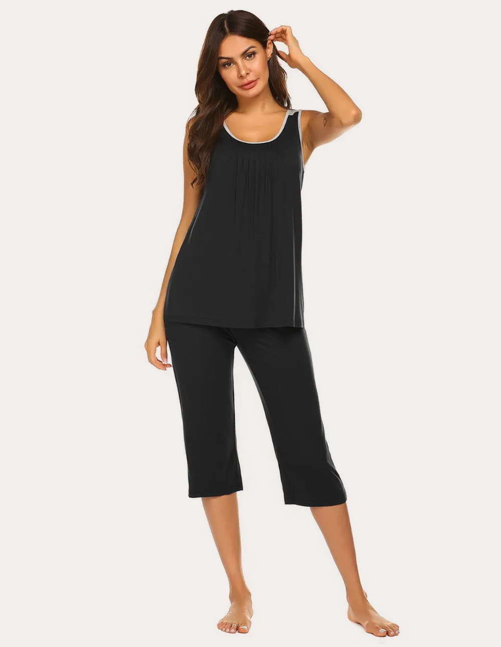 Ekouaer Moisture Wicking Pleated Tank Capri Pajamas Set (US Only)