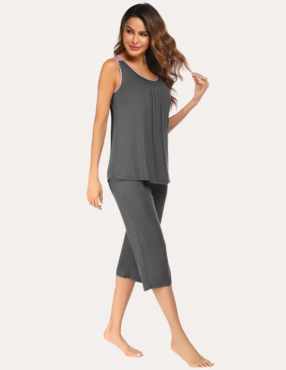 Ekouaer Moisture Wicking Pleated Tank Capri Pajamas Set (US Only)