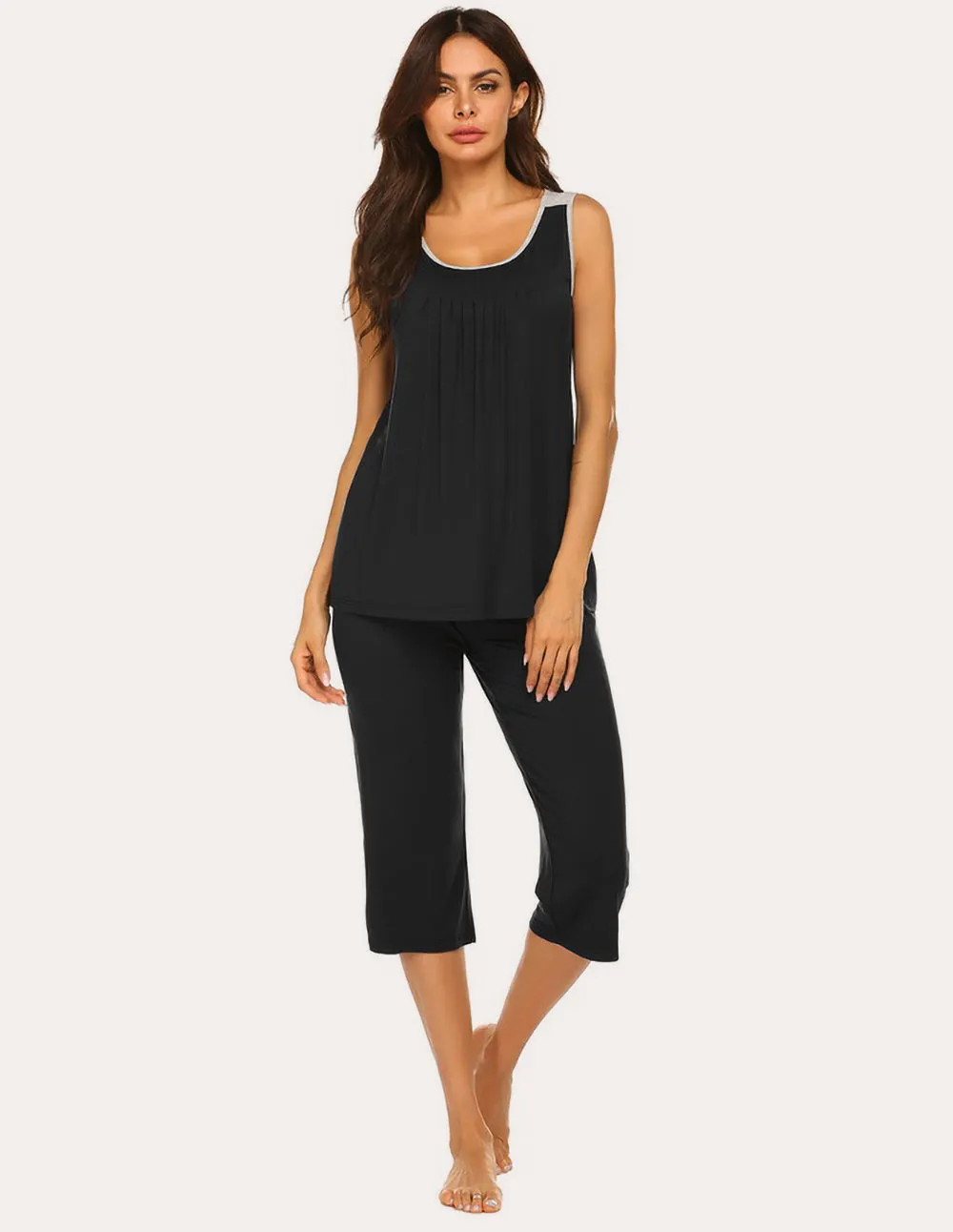 Ekouaer Moisture Wicking Pleated Tank Capri Pajamas Set (US Only)