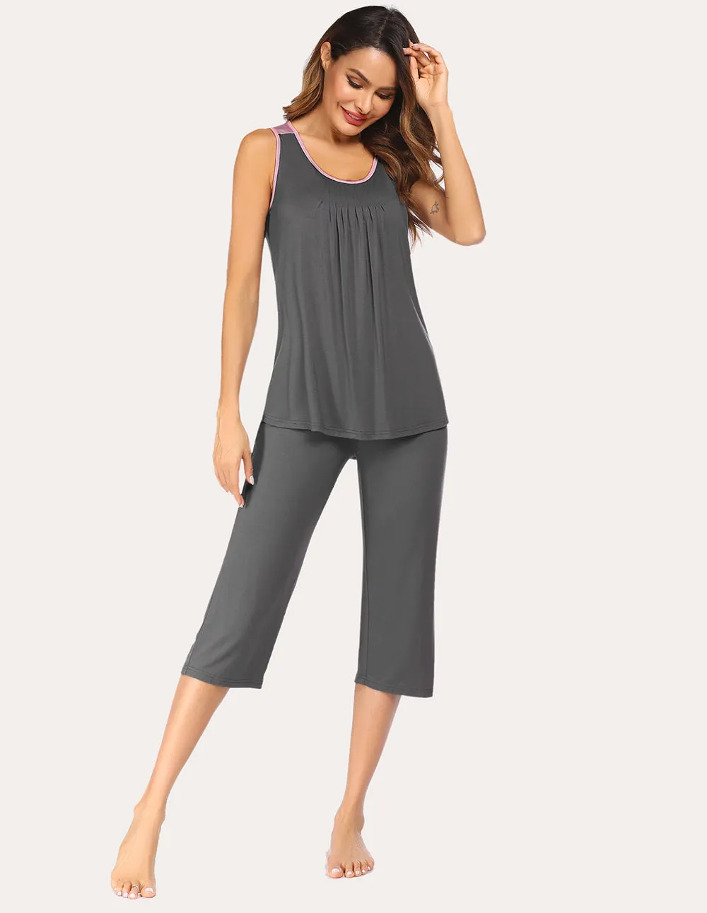 Ekouaer Moisture Wicking Pleated Tank Capri Pajamas Set (US Only)