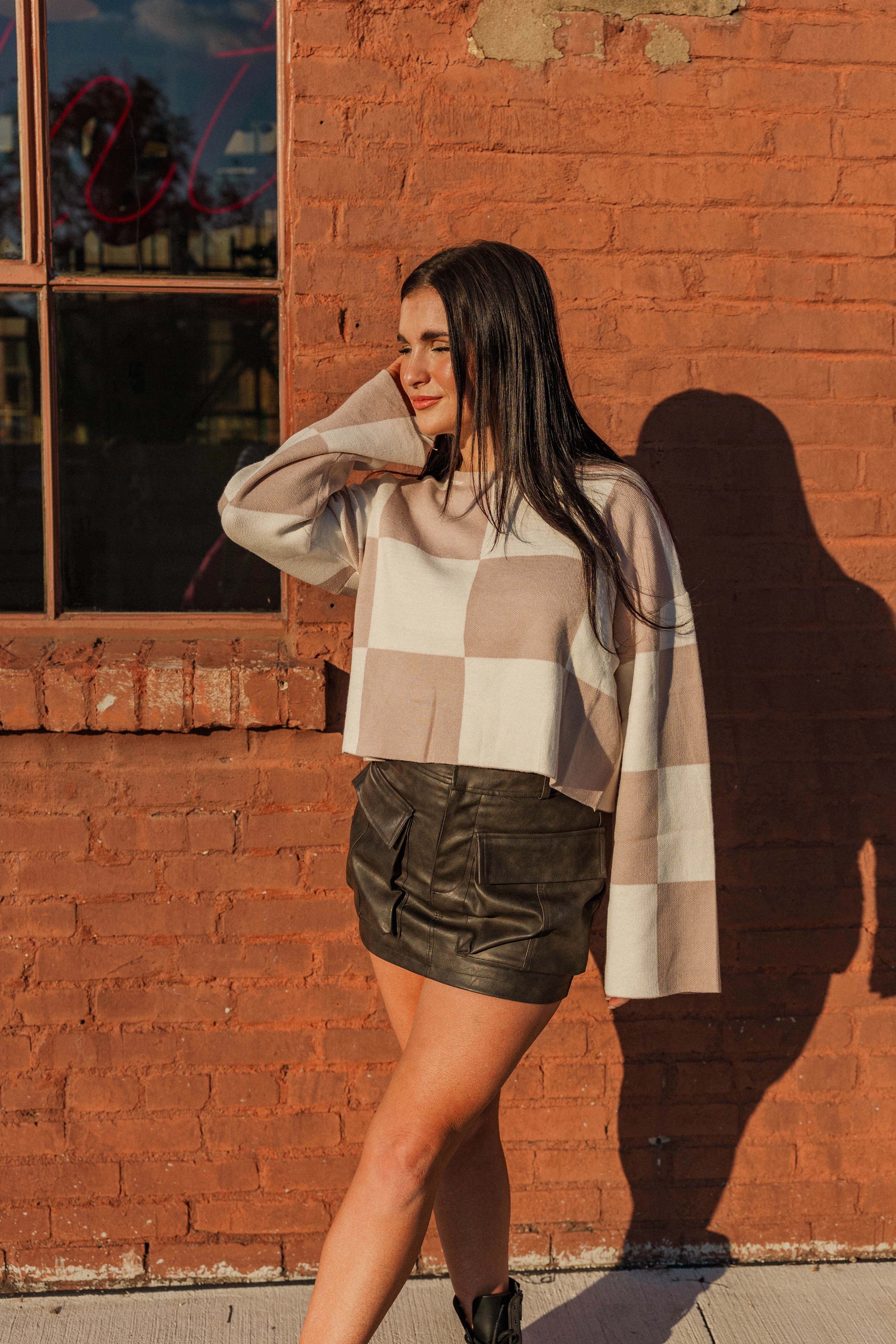 Brentwood Checkered Cropped Sweater- Taupe Cozy Design
