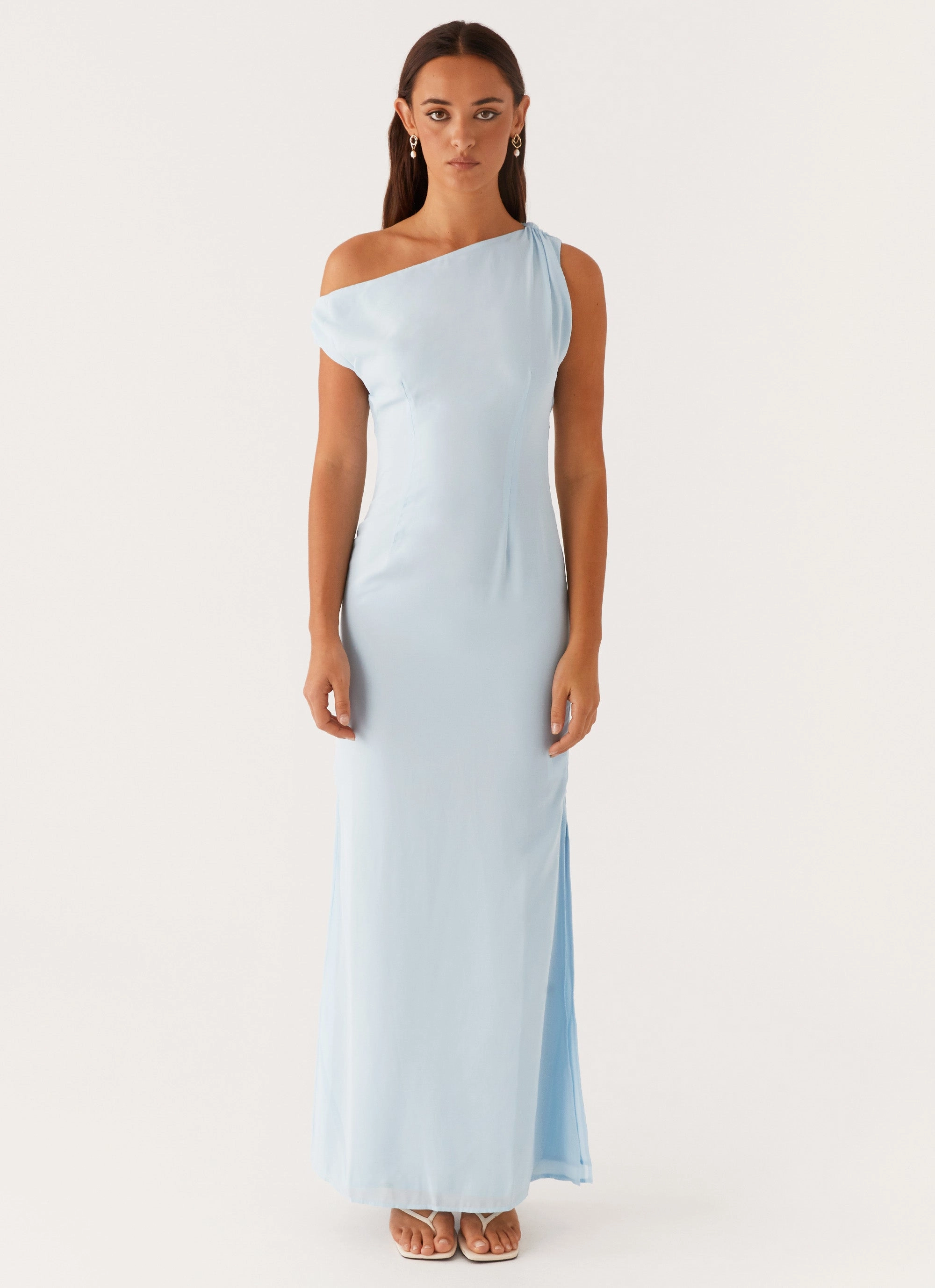 Dinner Date Maxi Dress - Blue Effortless Fit Design