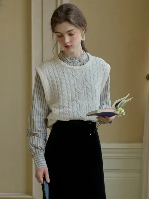 Interlock Weave Flexible Hemline Molly Classic Crew Neck 100% Wool Knitted Vest