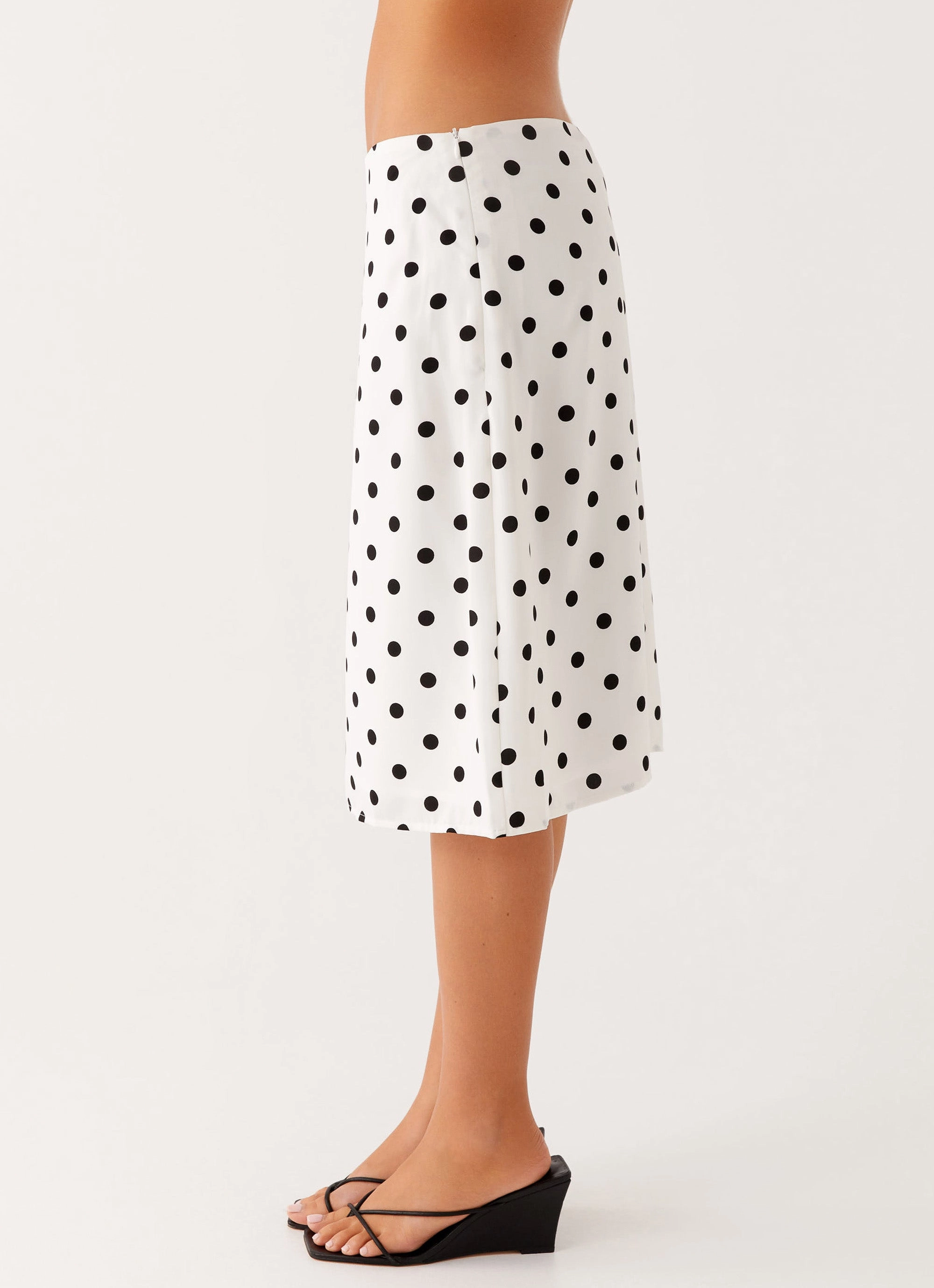 Evoke Chiffon Midi Skirt - White Polka Dot Cozy Vibe