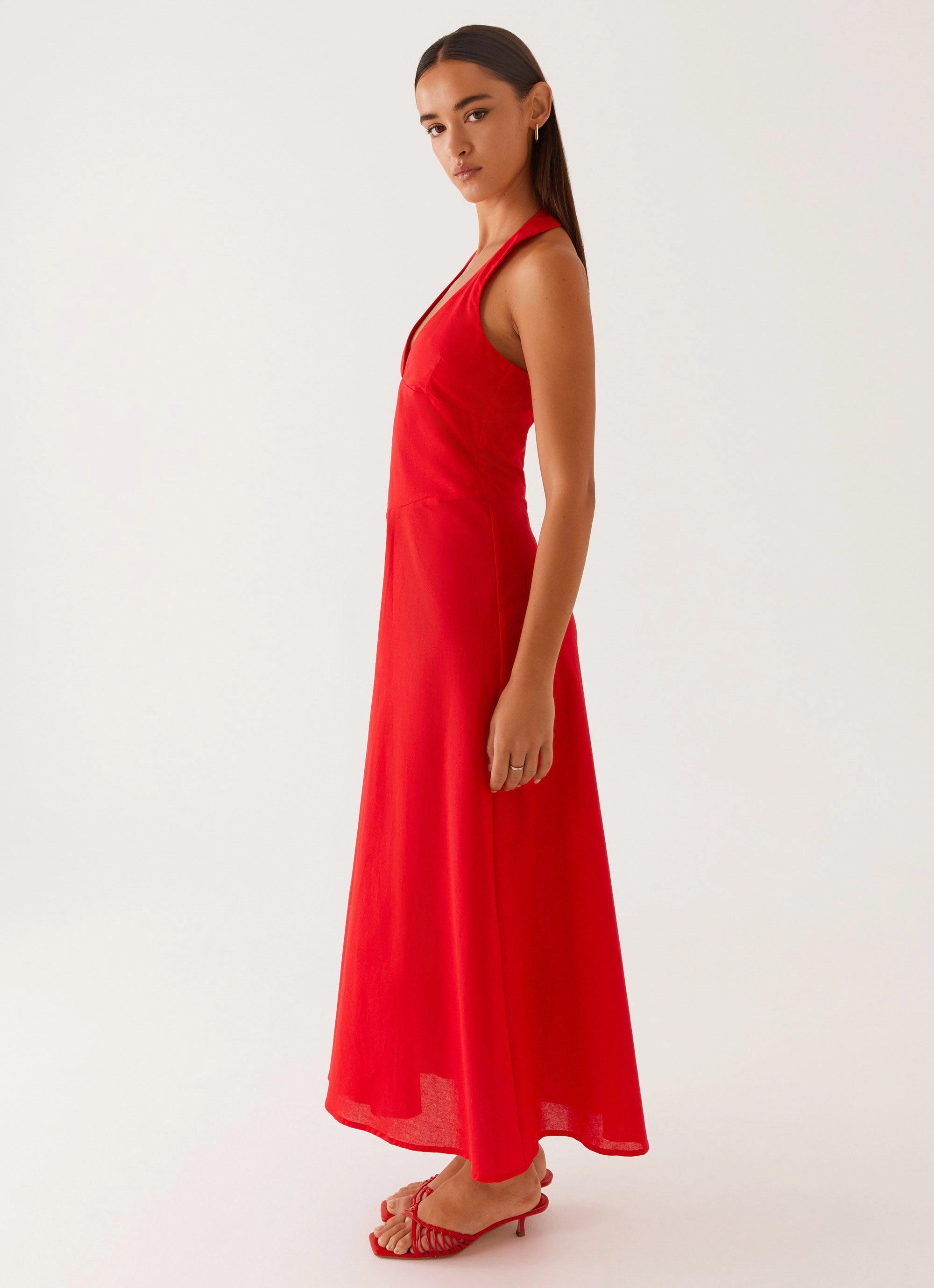 Cloud Light Sleek and Flattering Falling For You Midi Dress - Red